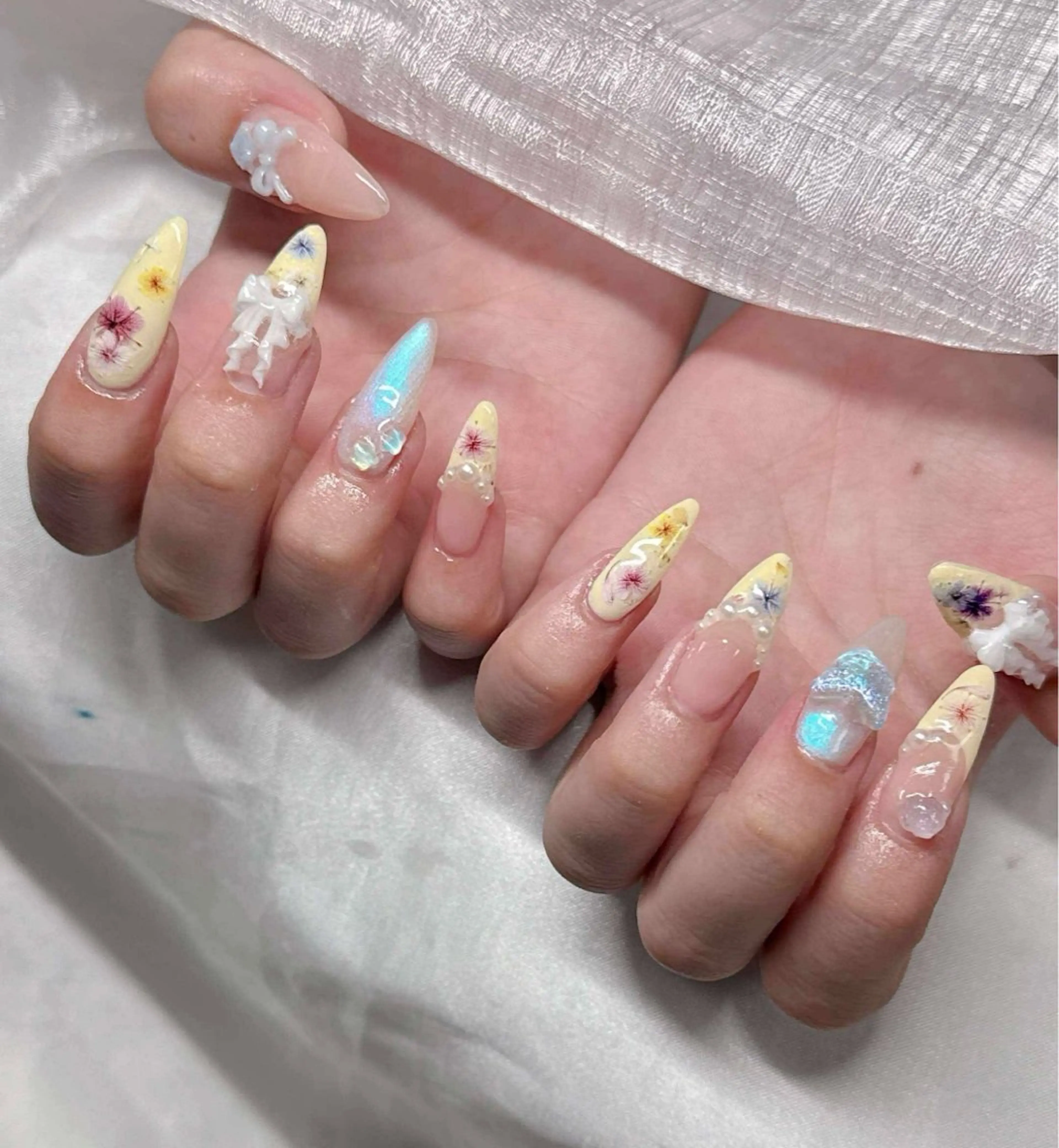 ネイル ハンドネイル Lee Nailsのネイルデザイン