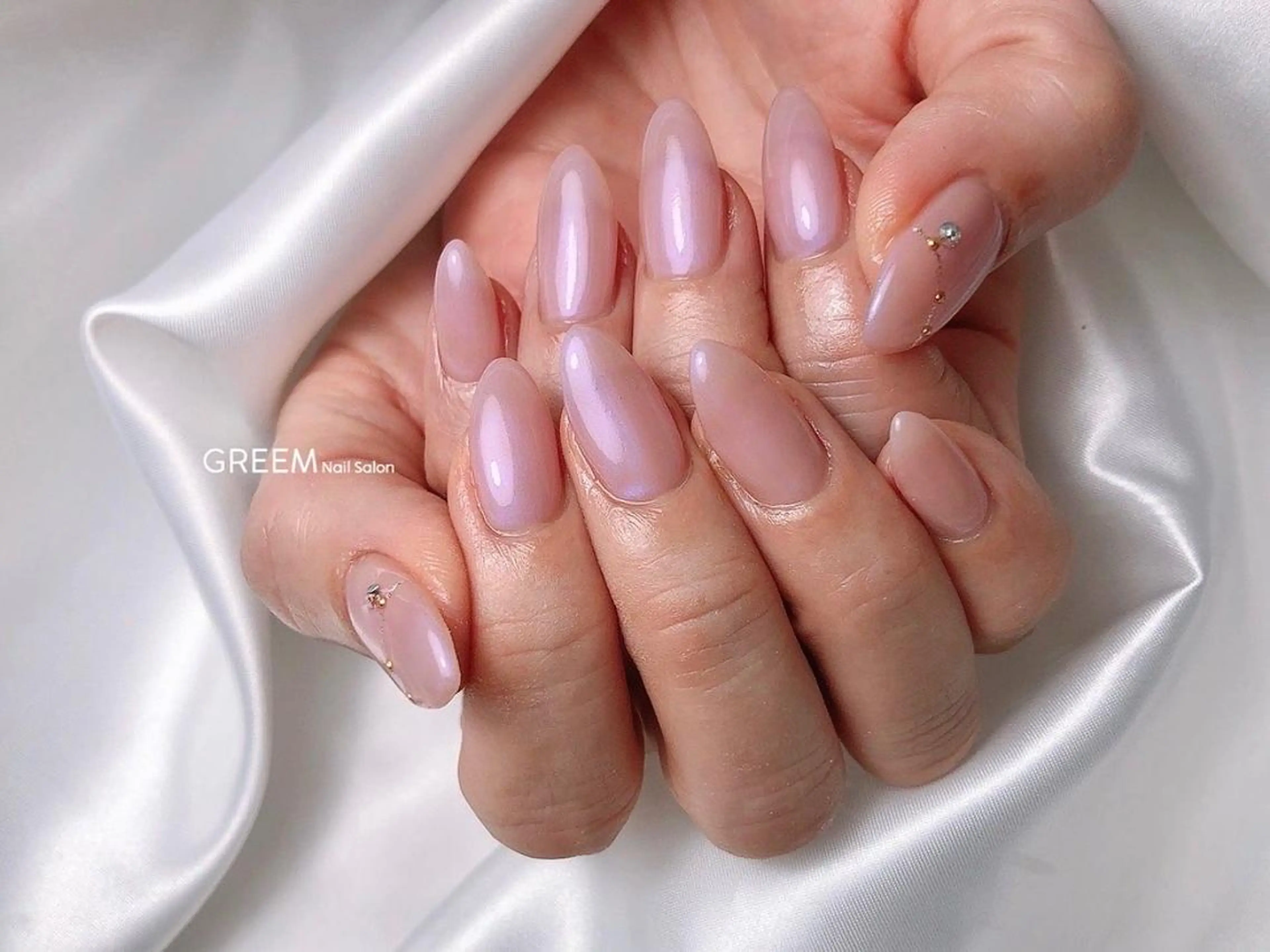 ネイル オーロラネイル オフィスネイル ピンク シンプルネイル GREEM グリームのネイルデザイン