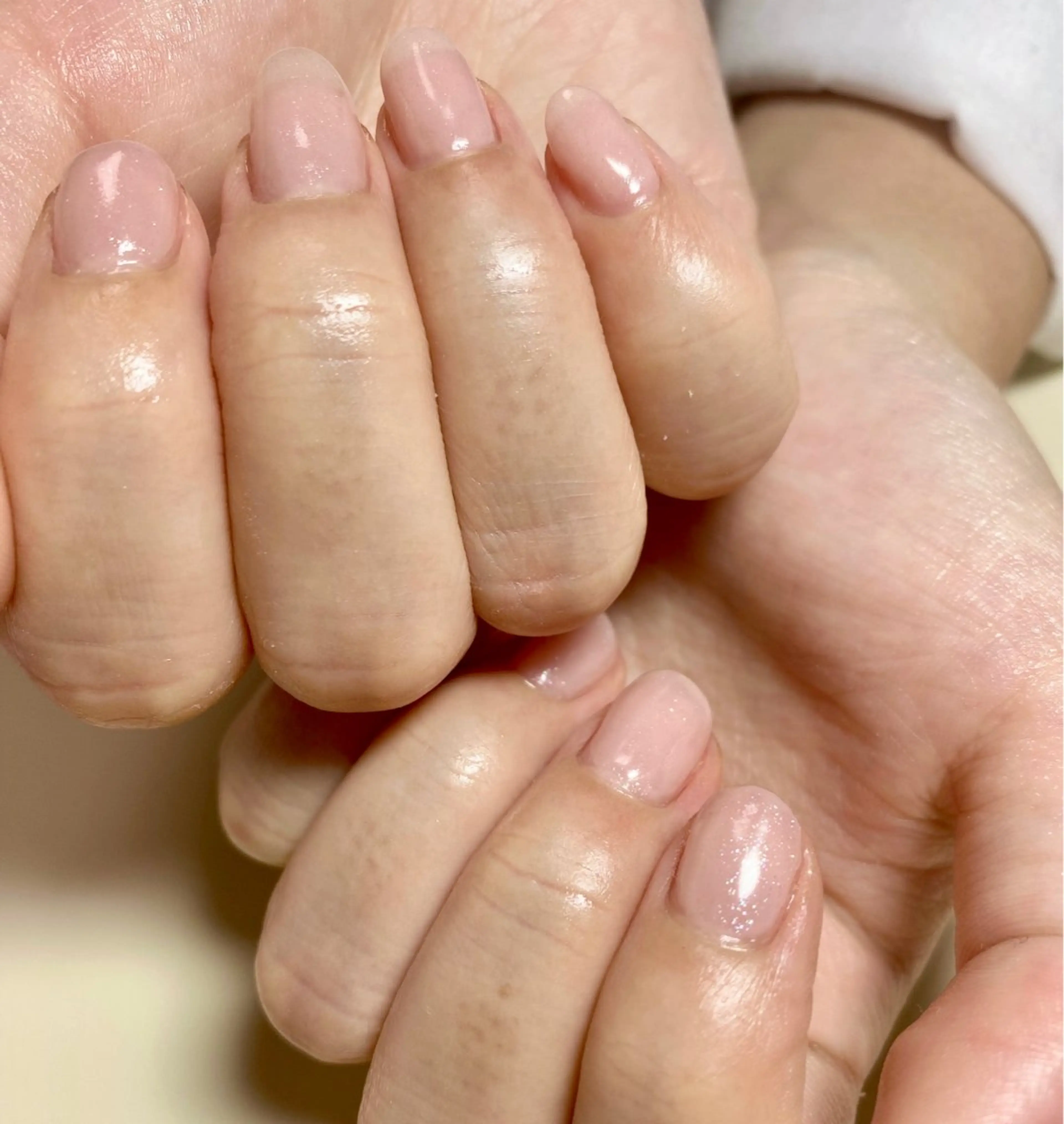 ネイル ラメ(グリッター) ピンク ショートネイル ハンドネイル Nail Salon K 🧸美爪育成のネイルデザイン