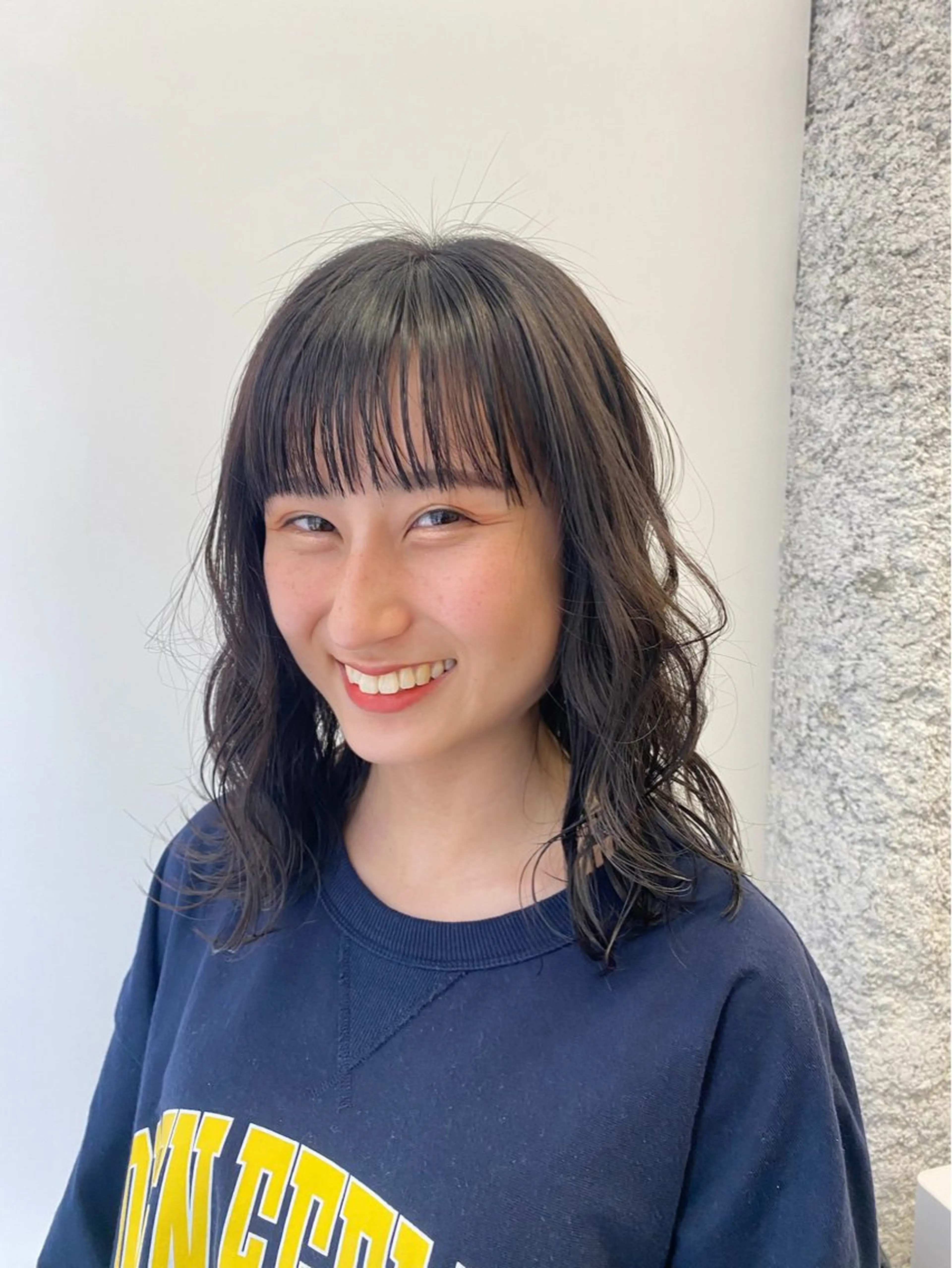 セミロング カラー オリーブグレー ヘアカラー トリートメント NIKO/名古屋/ 伏見/花屋併設のヘアスタイル