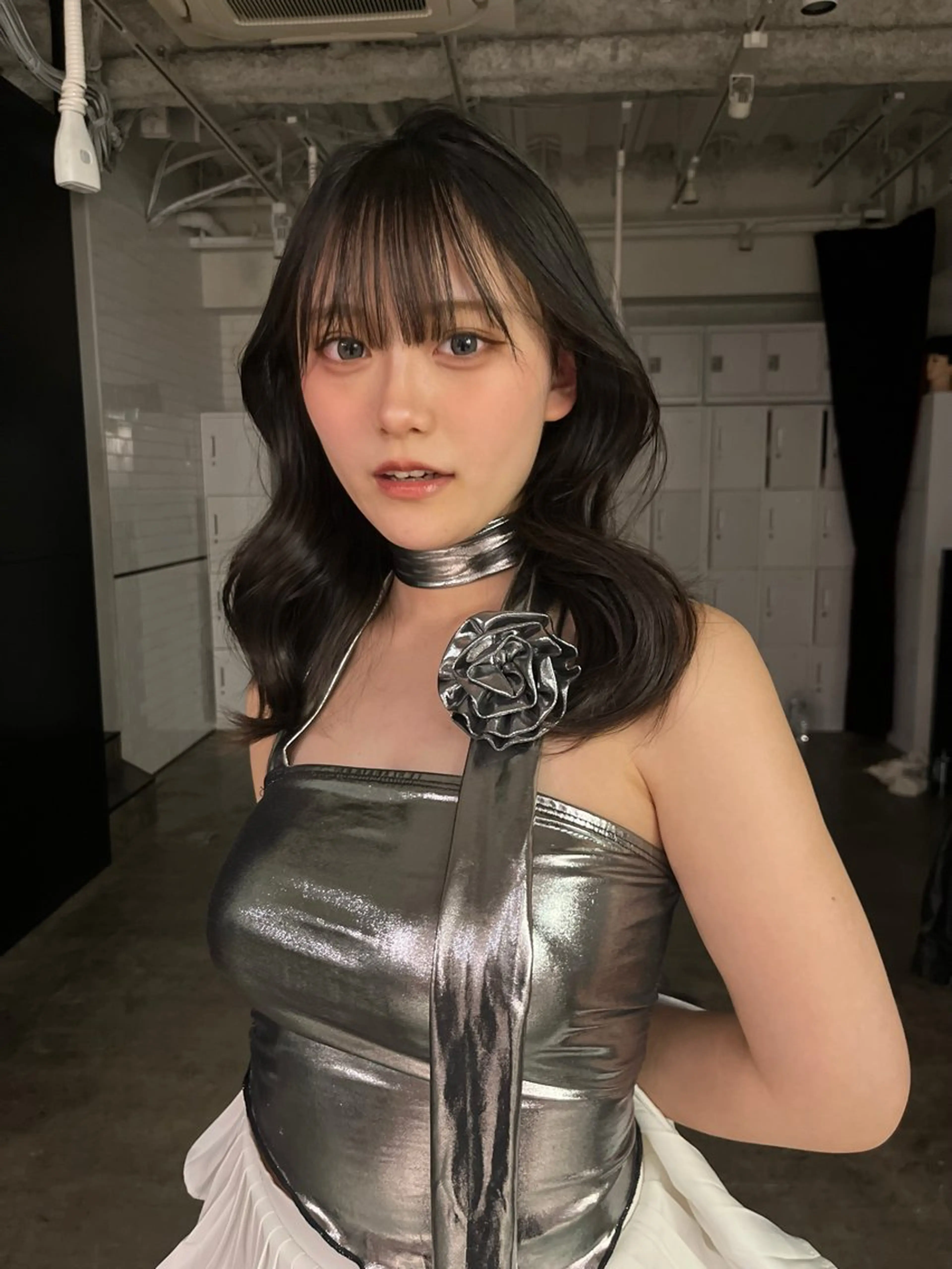 セミロング カラー ヨシンモリ 韓国風ヘア ぷつっとボブ/ ブリーチ/池袋ももなのヘアスタイル