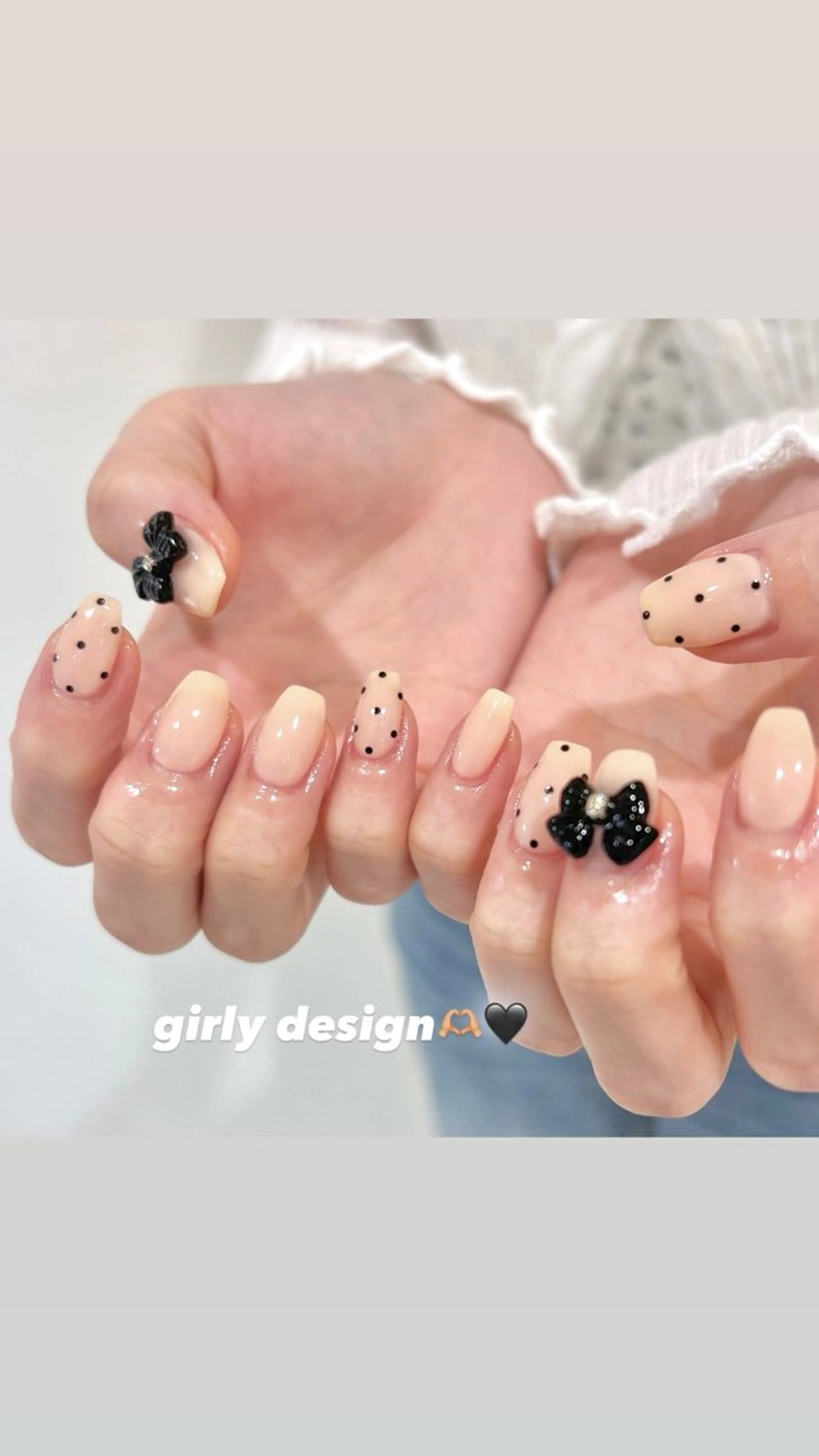 ネイル リボン ハンドネイル 🎀チーク/ちゅるん 🫧chisa🎀のネイルデザイン