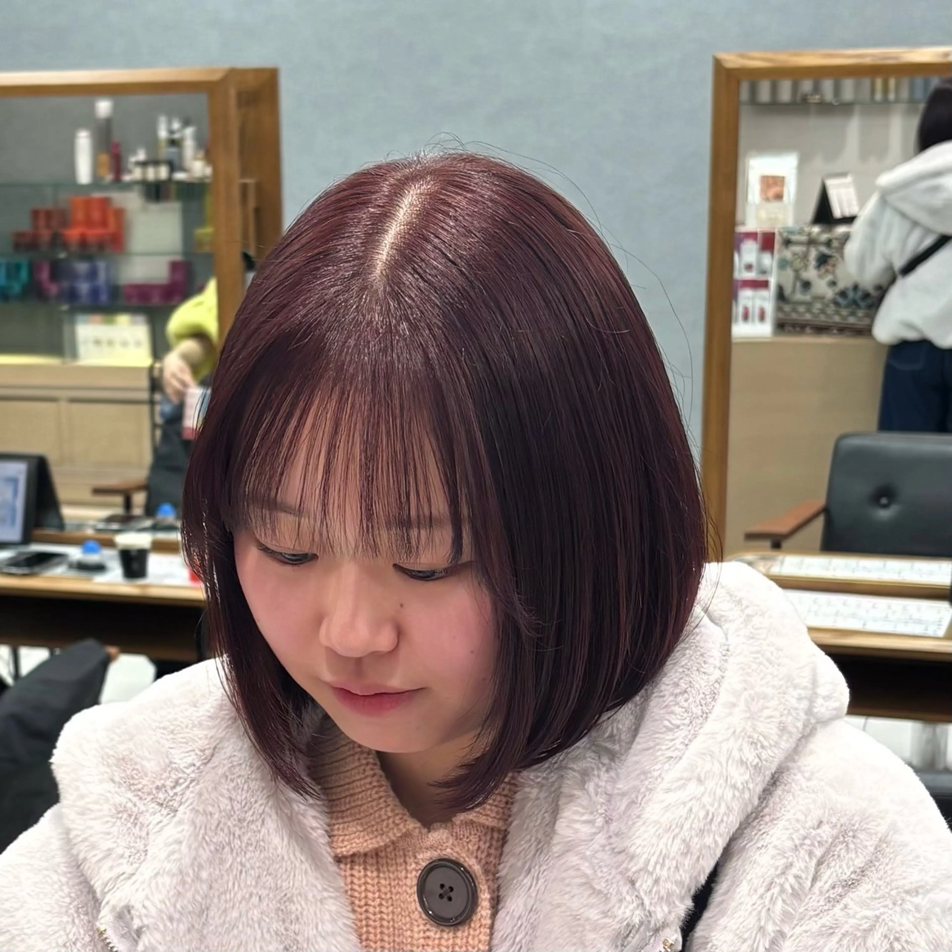 カラー ピンクカラー ボブ カット ヘアカラー トリートメント 透明感カラー/ レイヤーカット/麻咲のヘアスタイル