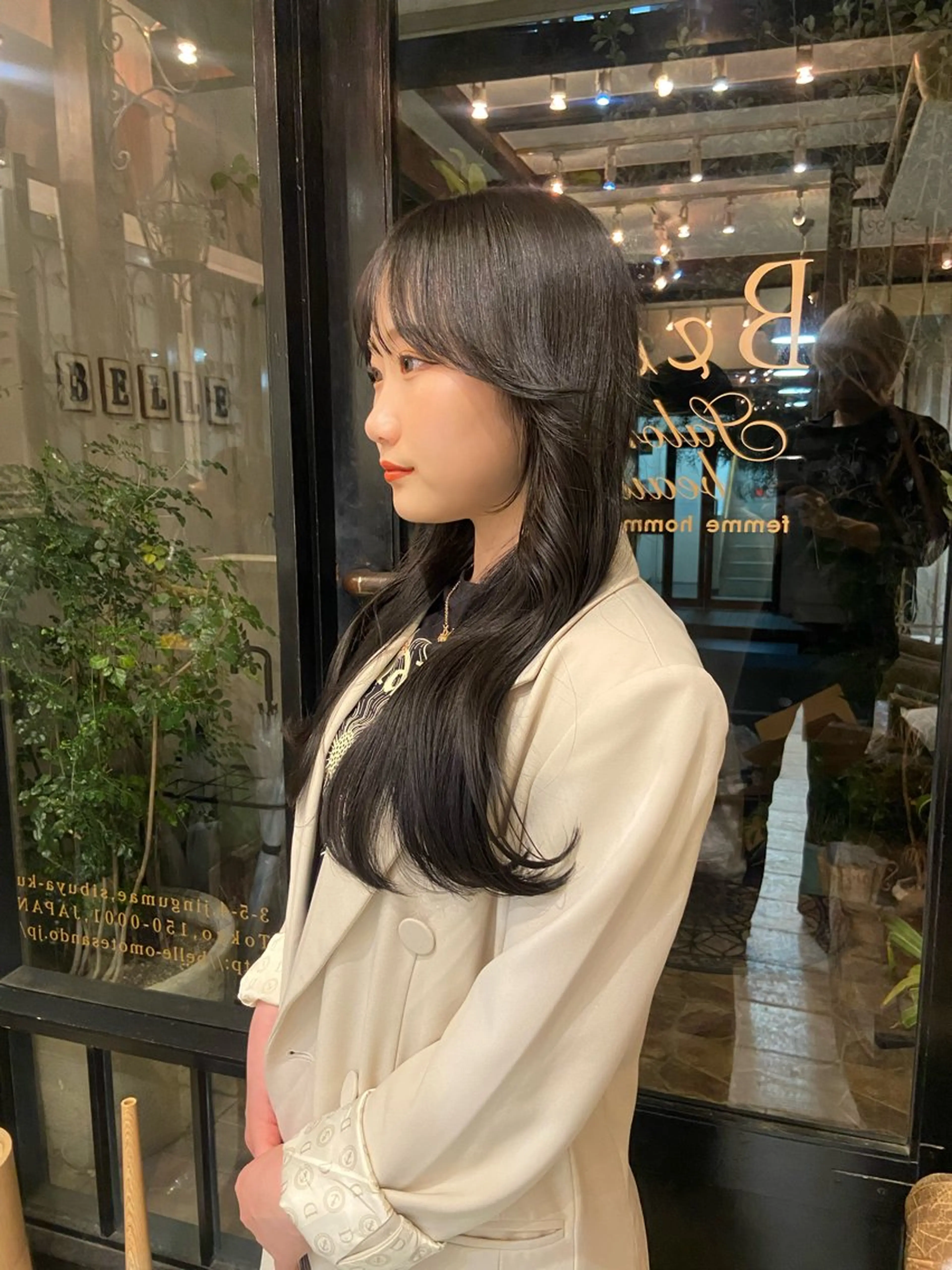 ロング カラー 黒髪 ブルーカラー ブルーブラック レイヤーカット ダメージレス美容師 🌱水島侑理のヘアスタイル