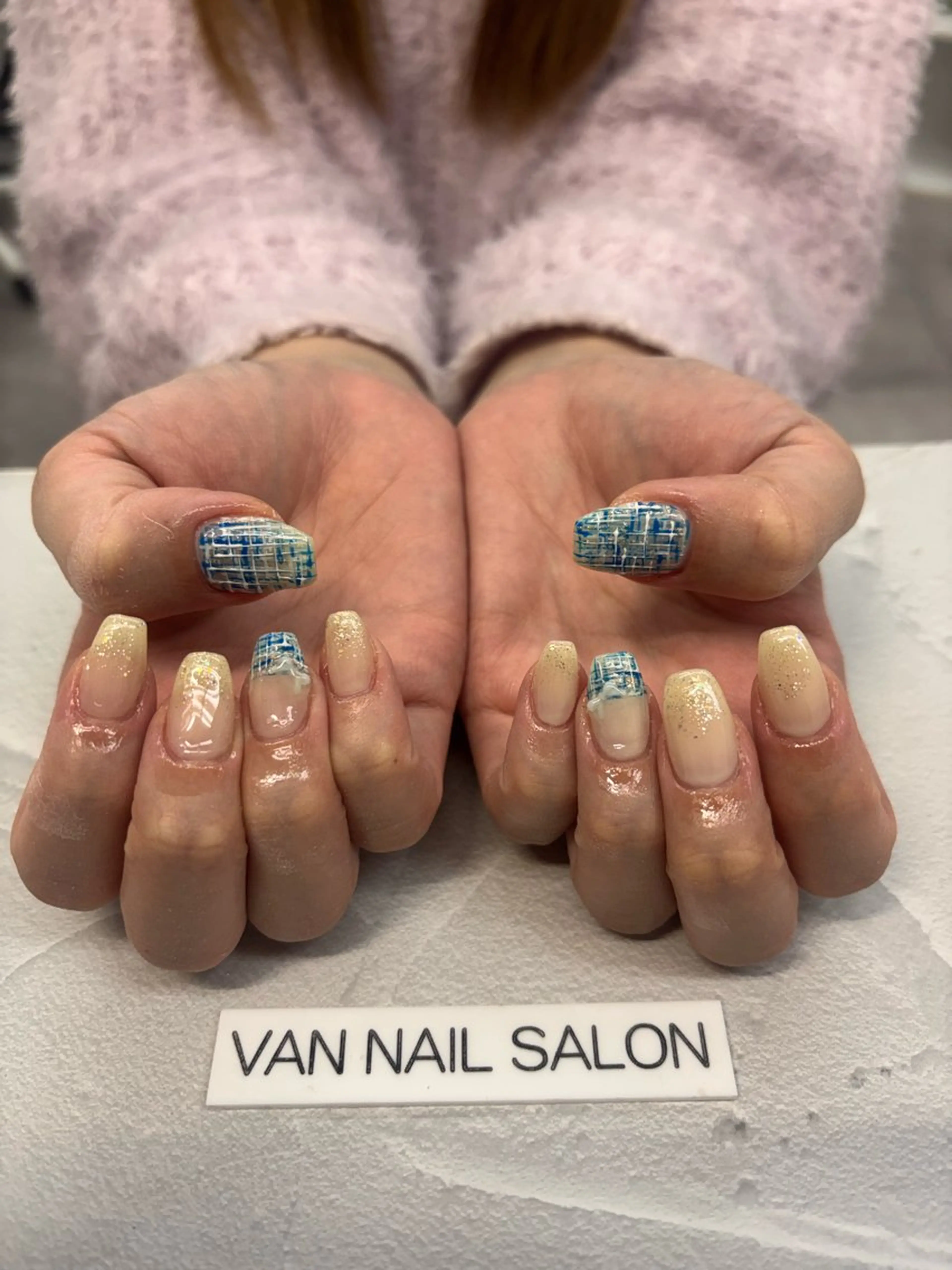 ネイル VANNAILSALON 海老名店所属・VANNAIL 海老名店のネイルデザイン