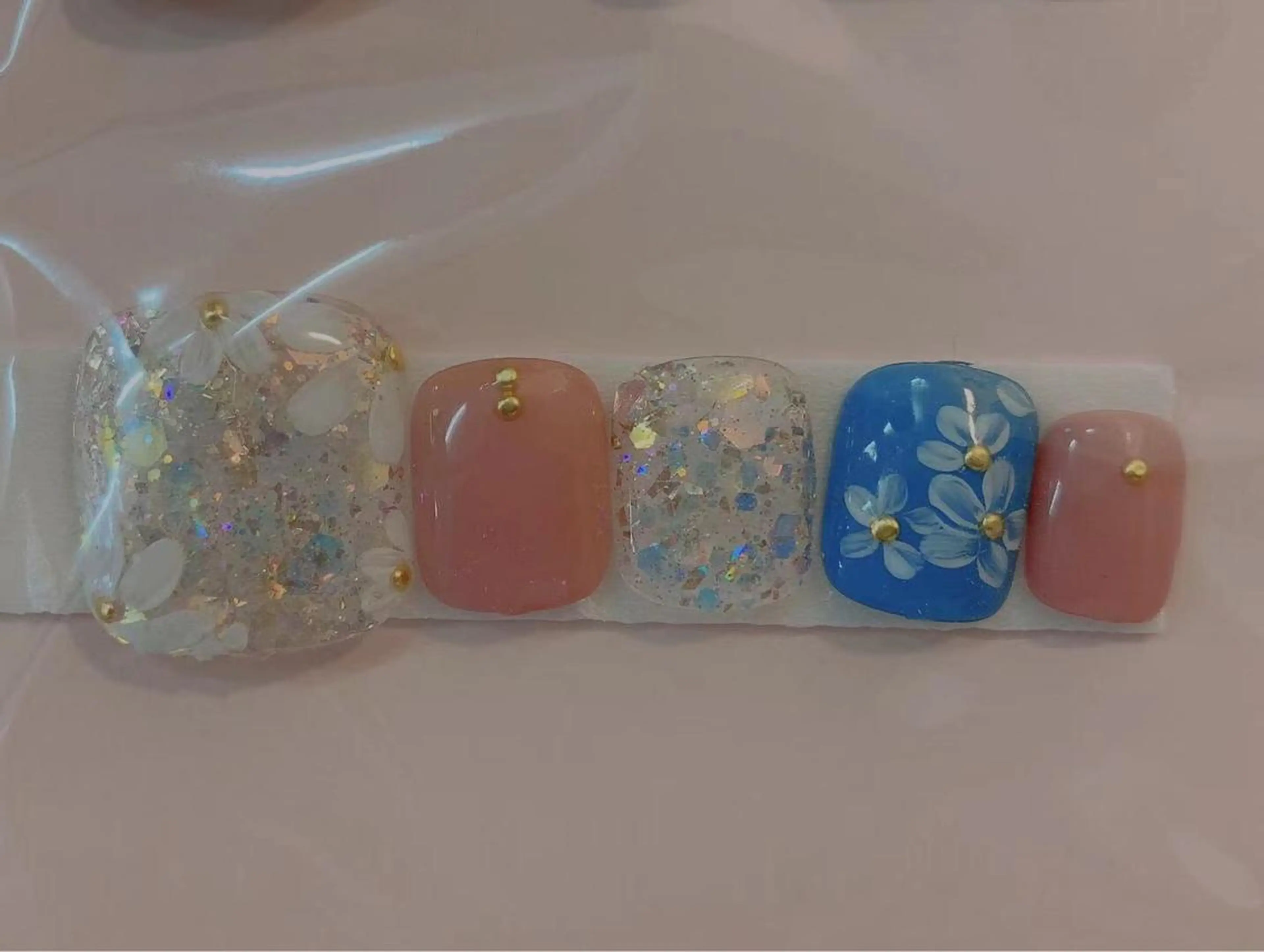 ネイル フットネイル wiwi salonのネイルデザイン