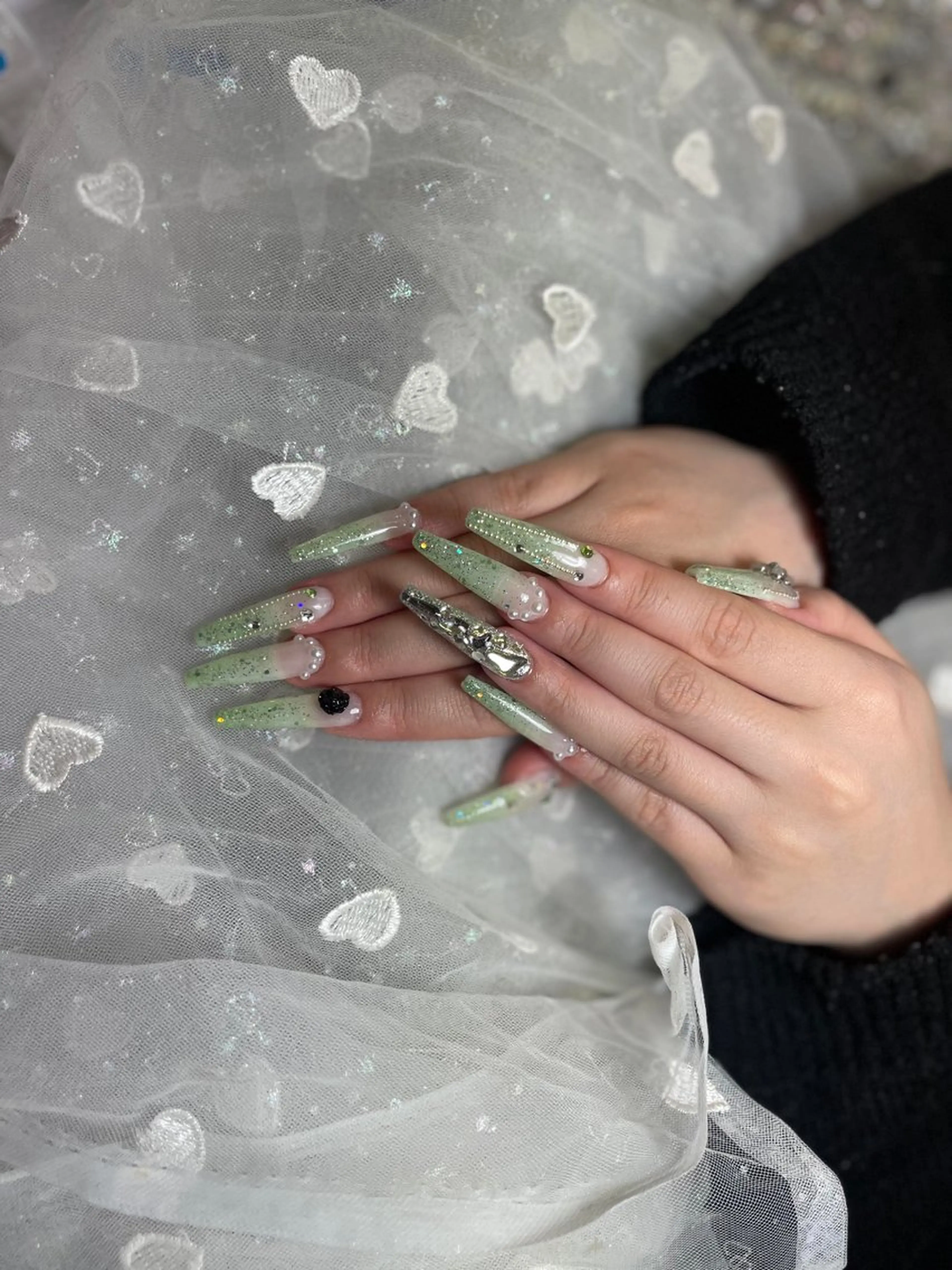 ネイル ボルドー チークネイル 長さ出し フレンチネイル ジェルネイル Yuu🎀Belle Nail Salonのネイルデザイン