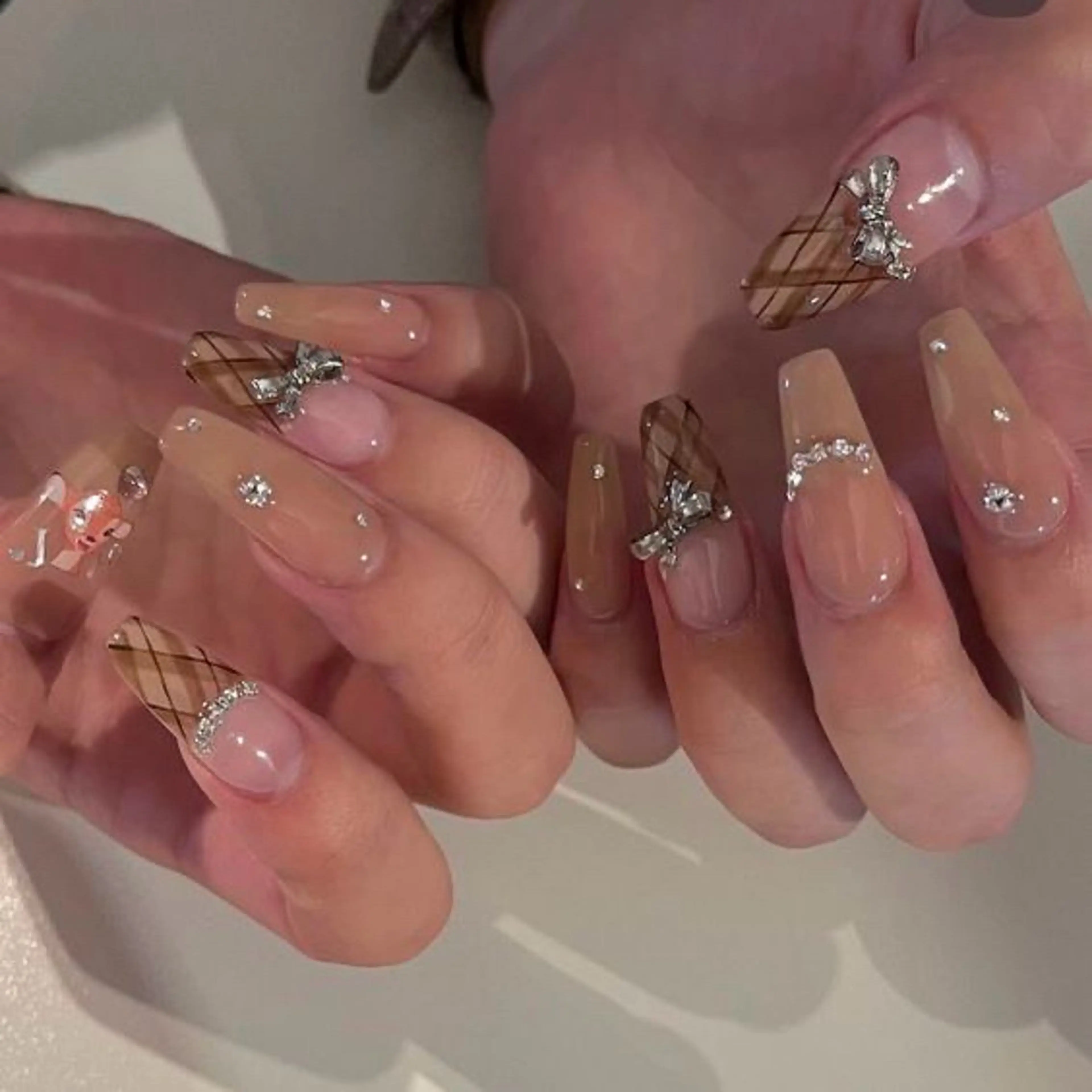 ネイル Queen Nail 柏店　クイーンネイルのネイルデザイン