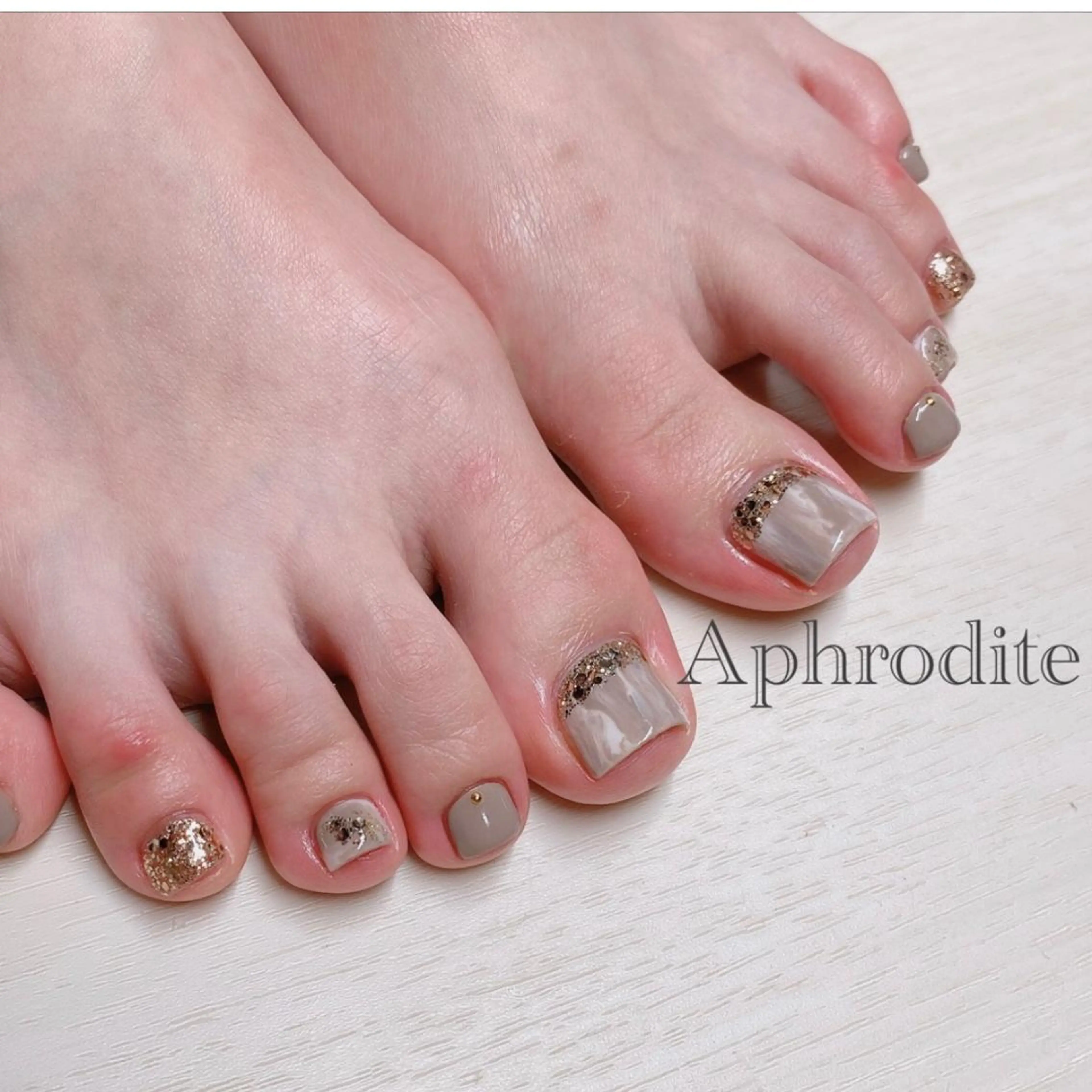 ネイル Aphrodite パラジェル認定サロンのネイルデザイン