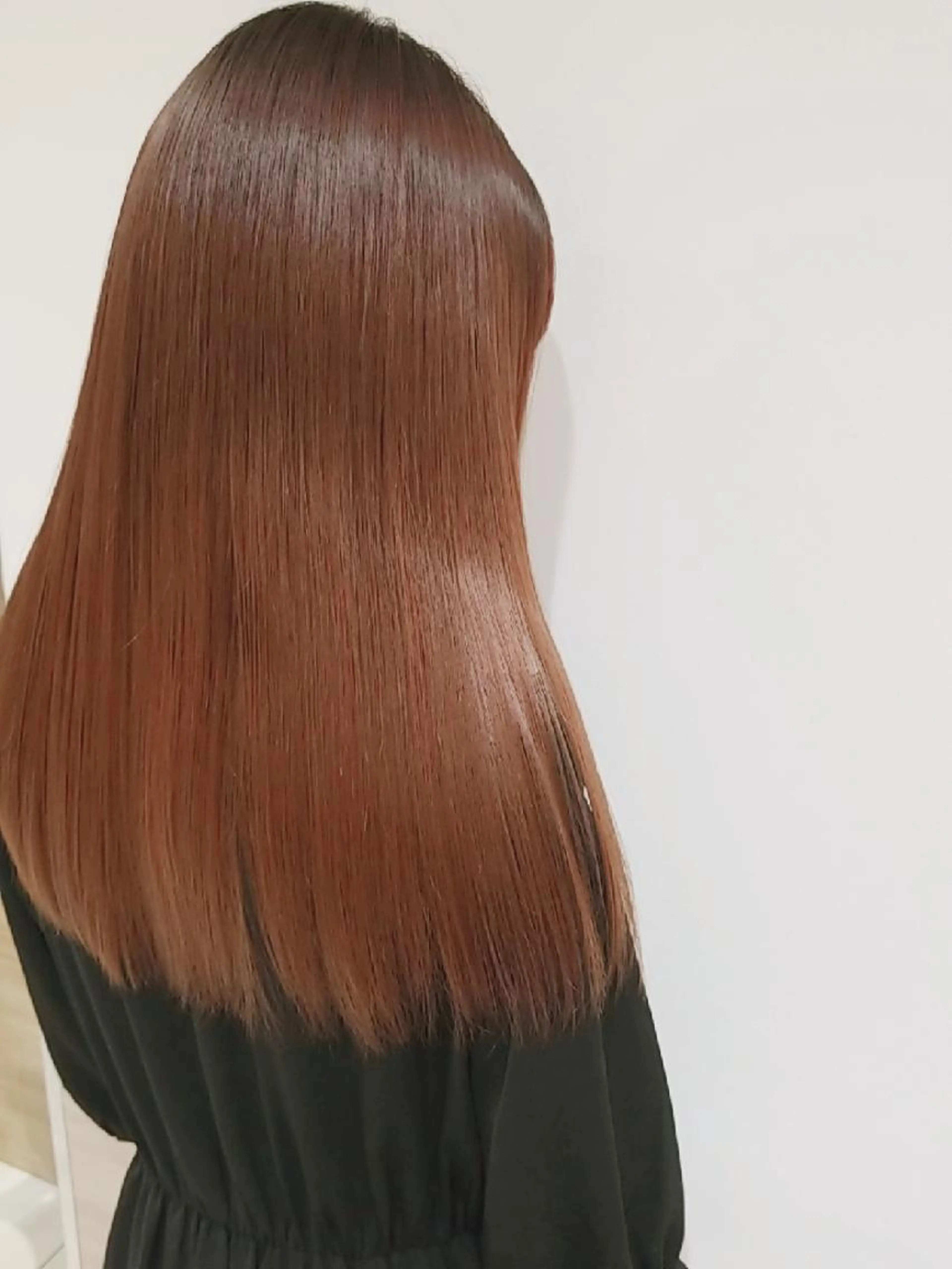 縮毛矯正専用美髪カラーの写真