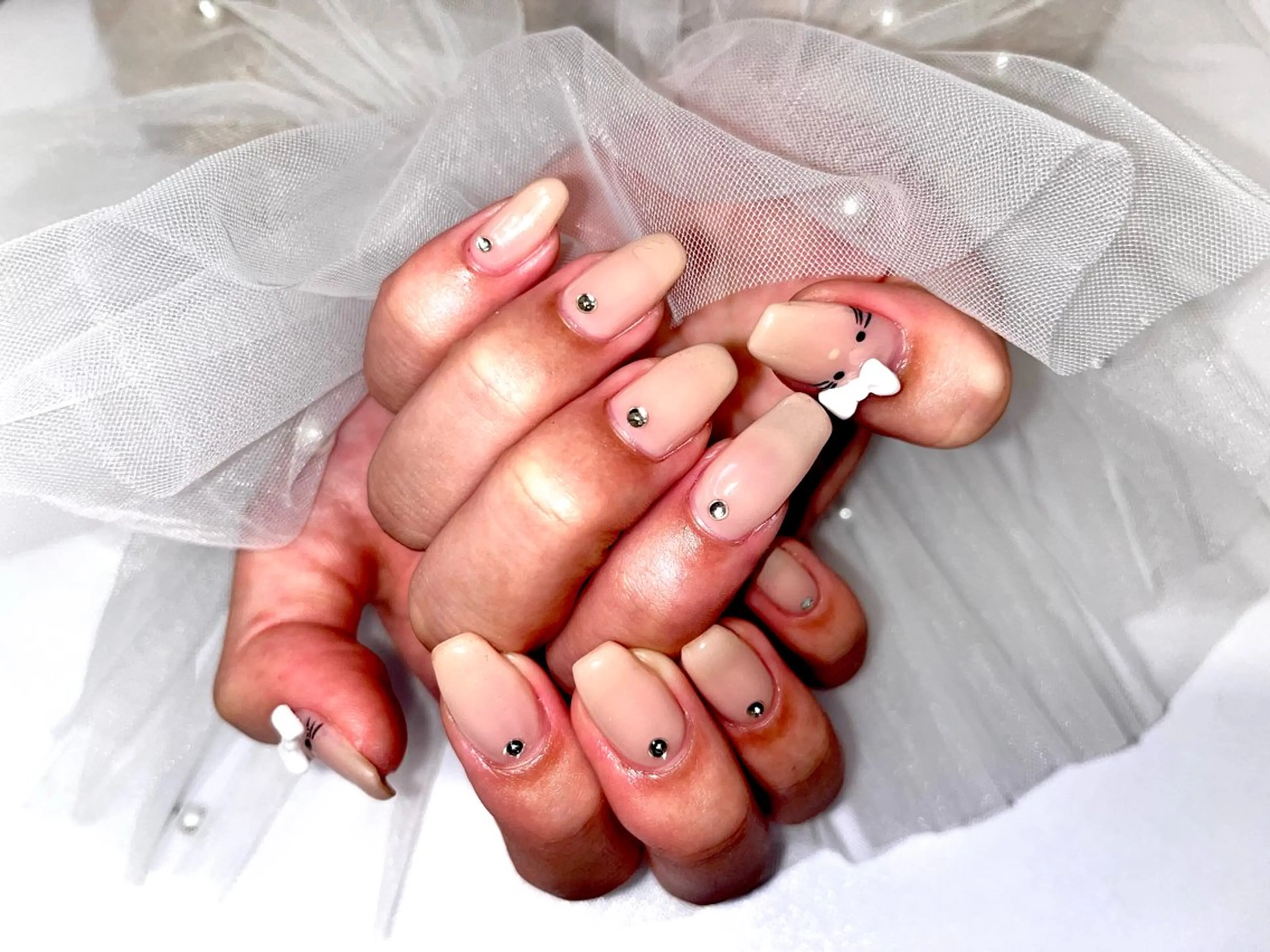 ネイル マグネットネイル ニュアンスネイル オフィスネイル ワンカラーネイル シンプルネイル プライベートサロン N's Nailのネイルデザイン