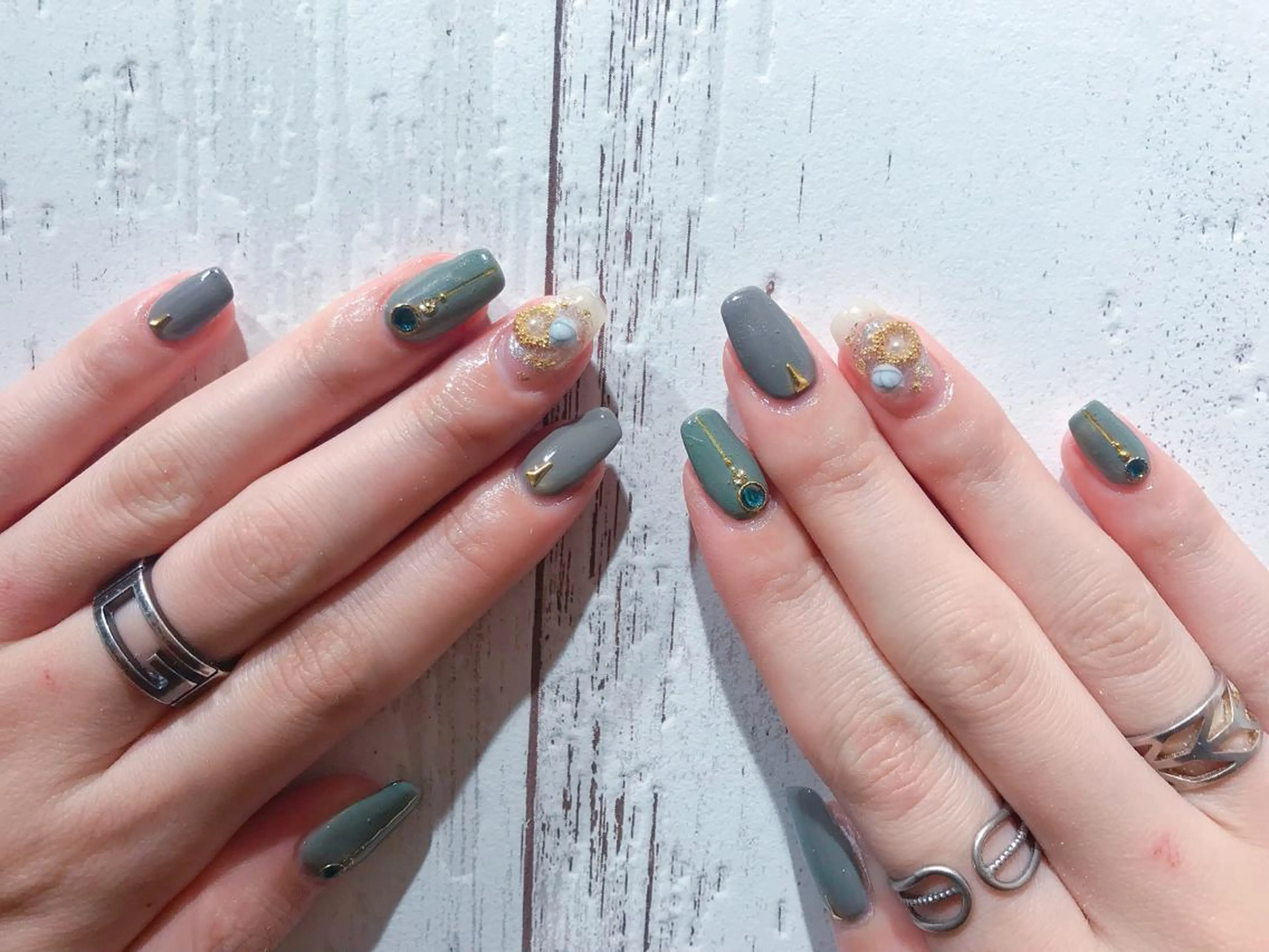 ネイル nail room clear. パラジェル所属・sode shioriのネイルデザイン