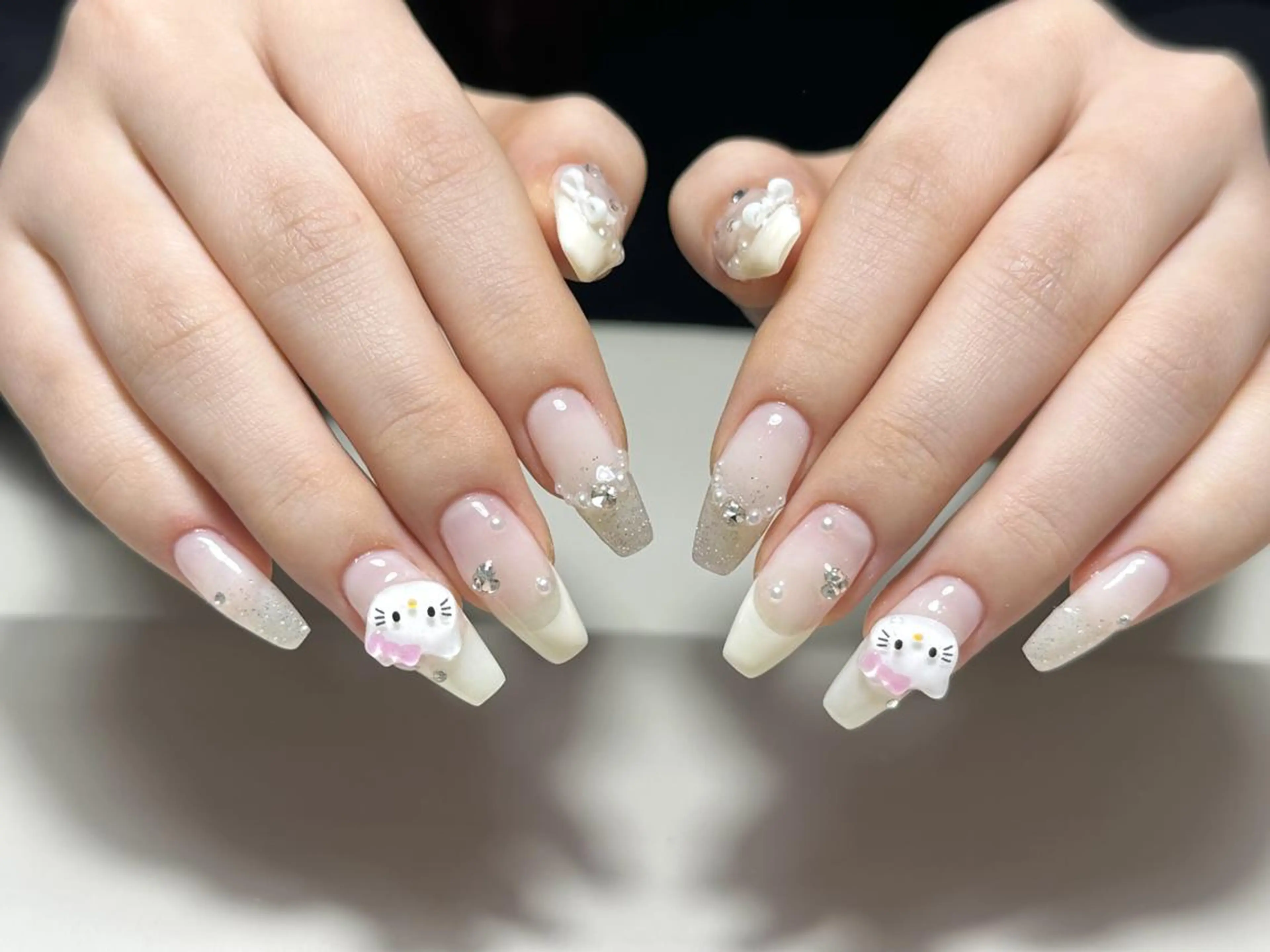 ネイル ハンドネイル ハンドケア 🍑 momo_nailのネイルデザイン