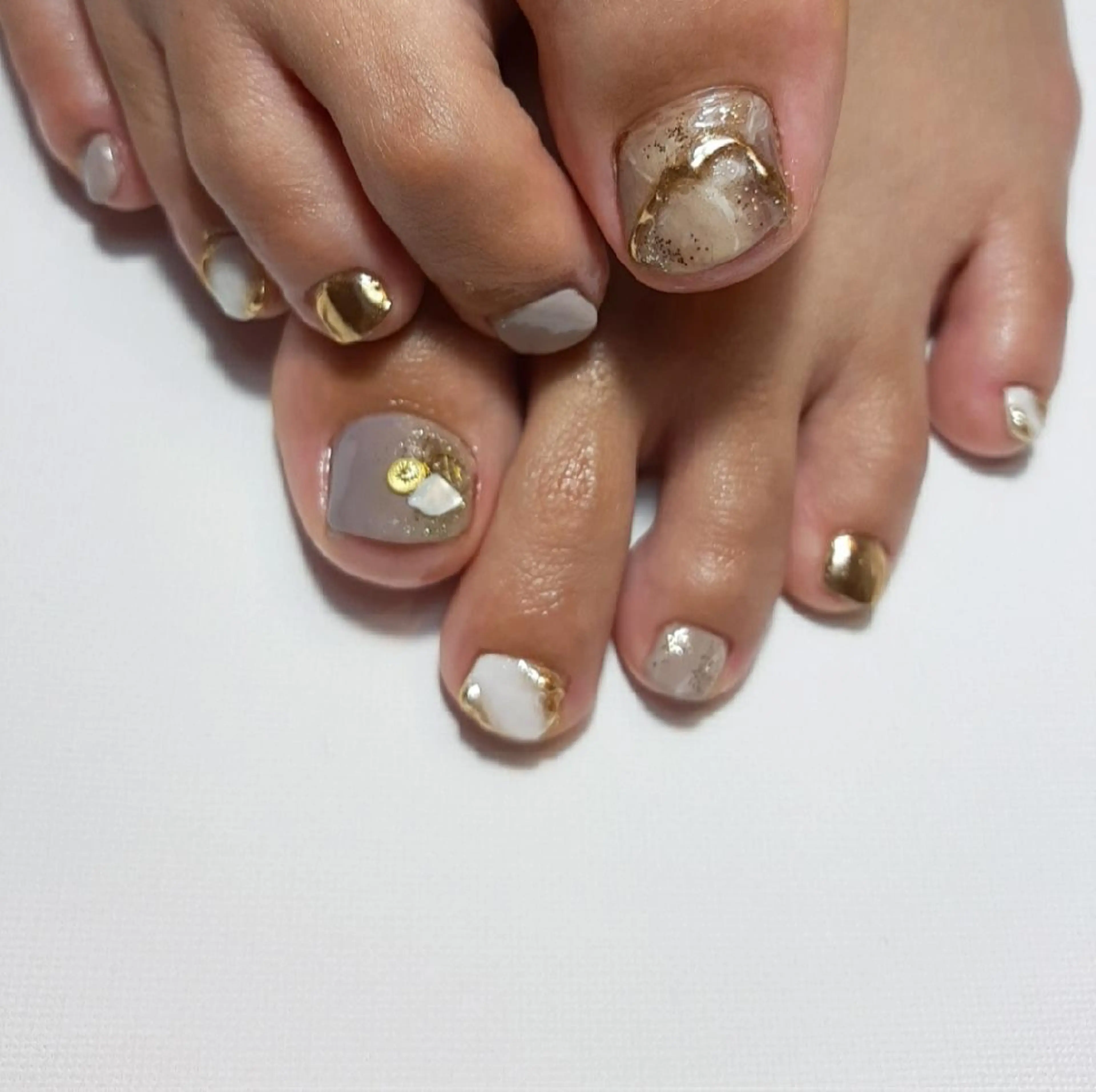 ネイル フットネイル ミラーネイル ニュアンスネイル owlnail /持込みデザイン専門のネイルデザイン
