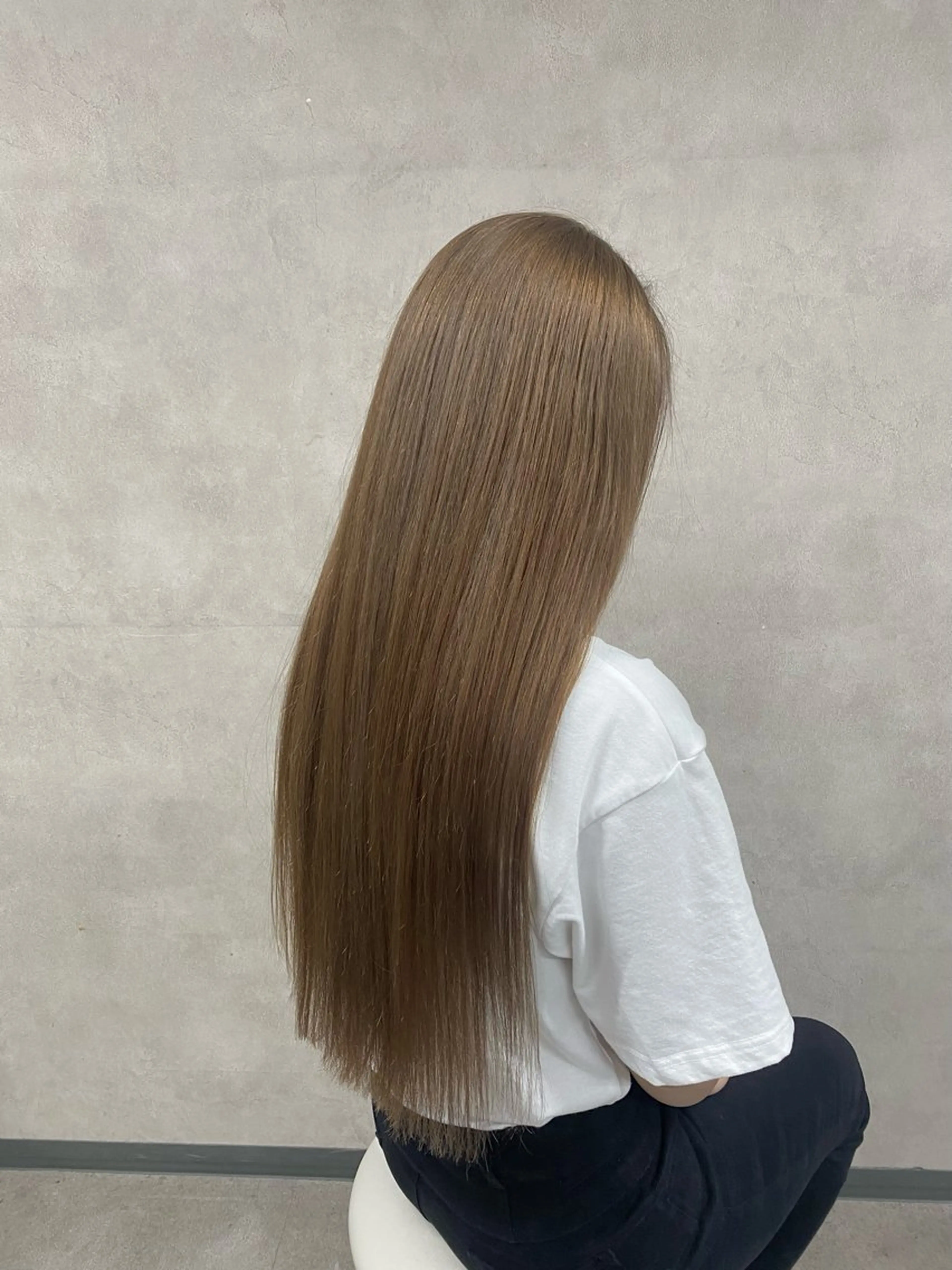 ロング カラー ベージュカラー ブリーチ ブラウンカラー ブラウンベージュ eyelash  salon Lien所属・衣笠 結愛のマツエク・マツパデザイン