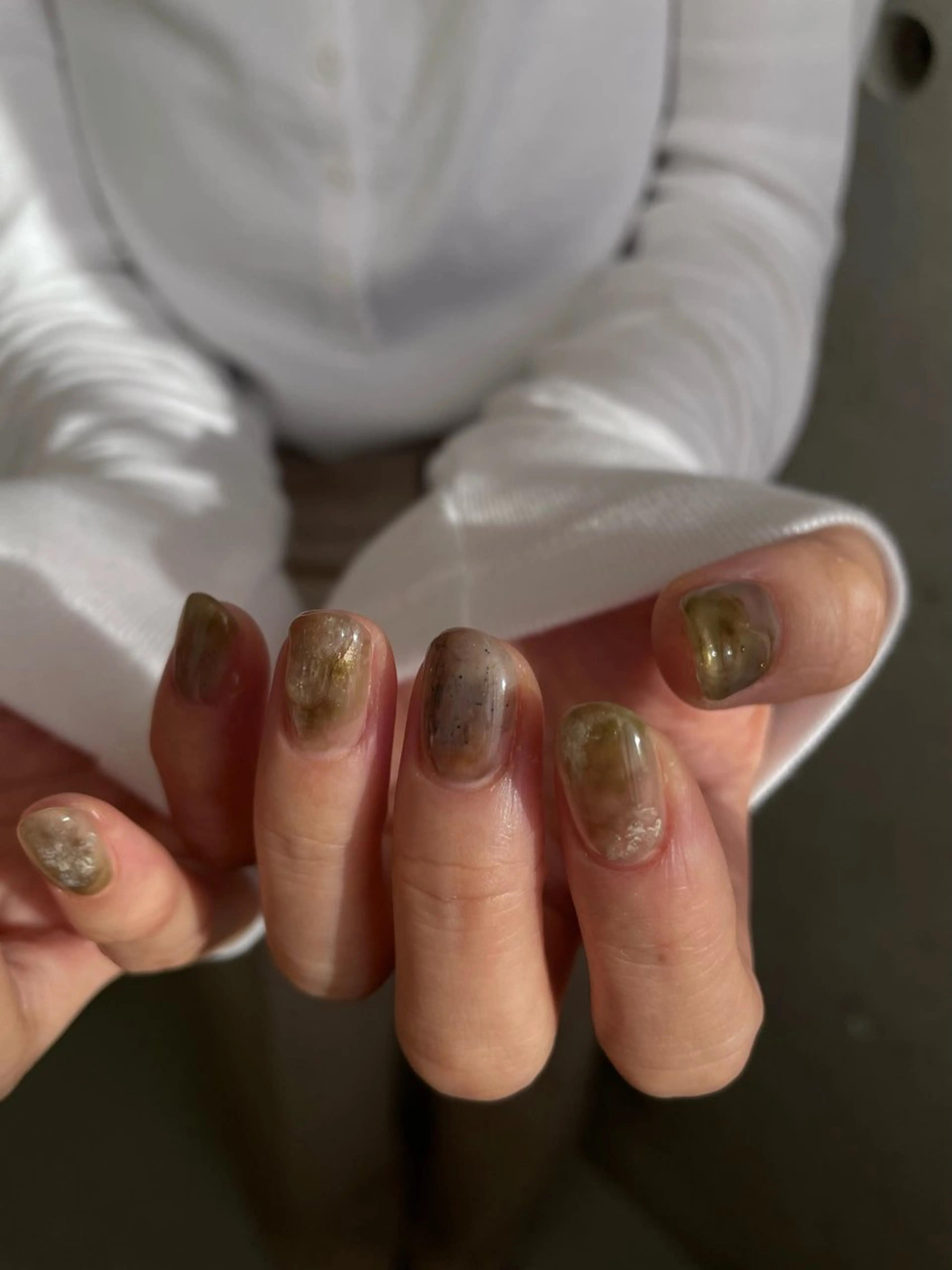 ネイル ニュアンスネイル ハンドネイル roof nailのネイルデザイン