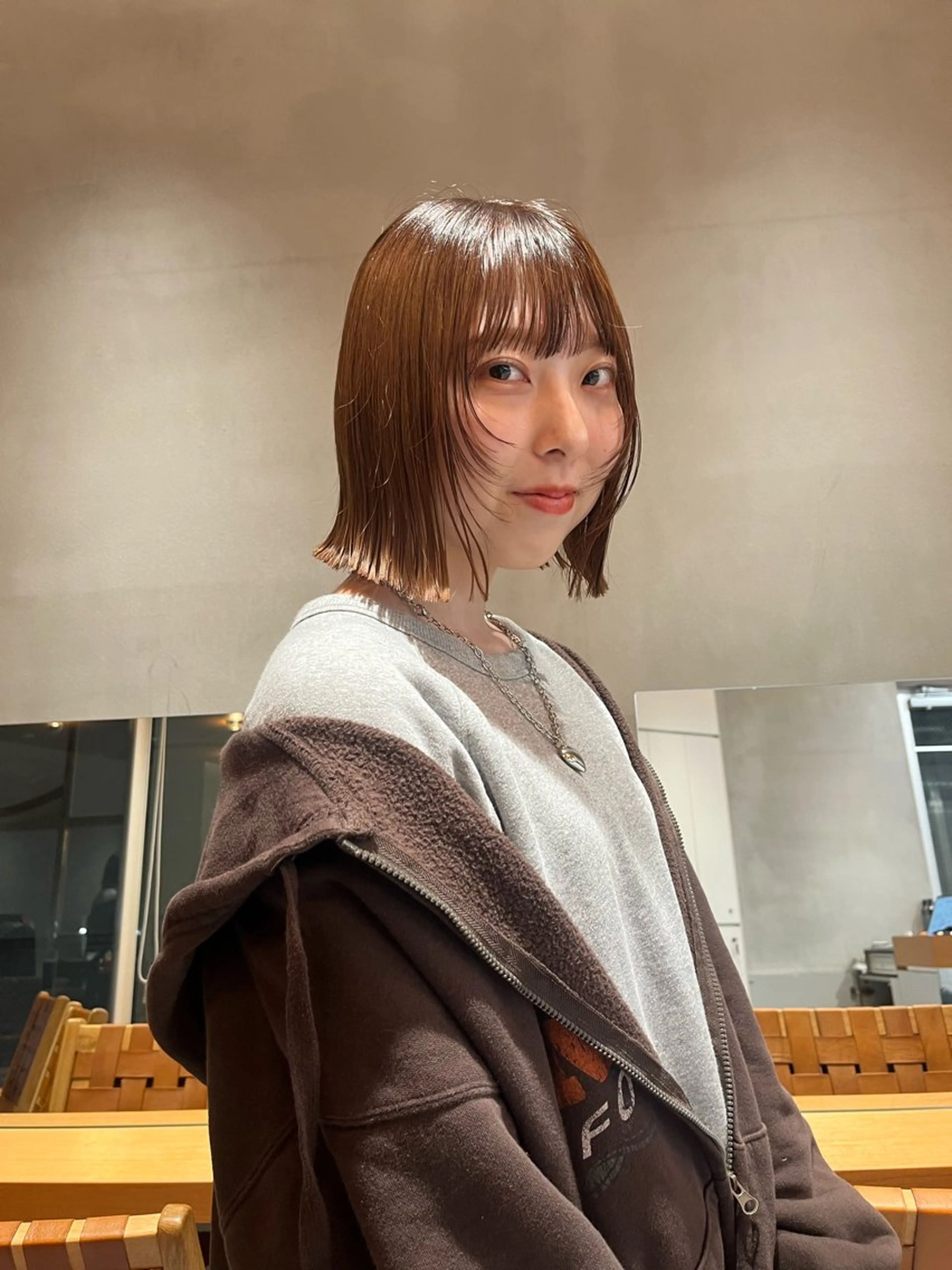 ミディアム カラー カット ヘアカラー トリートメント ボブ&透明感カラー ♡TOMOEのヘアスタイル