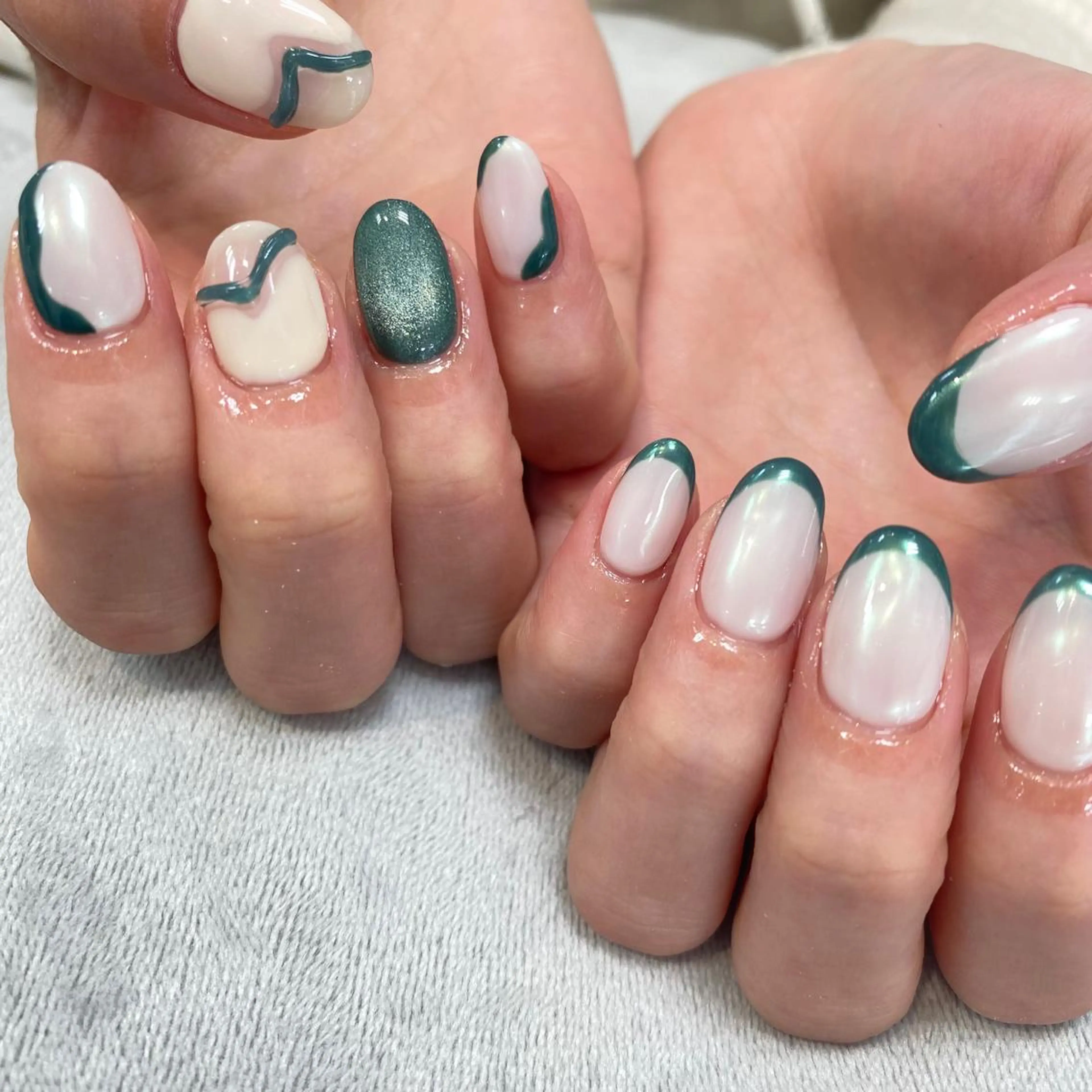 ネイル 卒業式 グリーン ニュアンスネイル C. 👑itoのマツエク・マツパデザイン