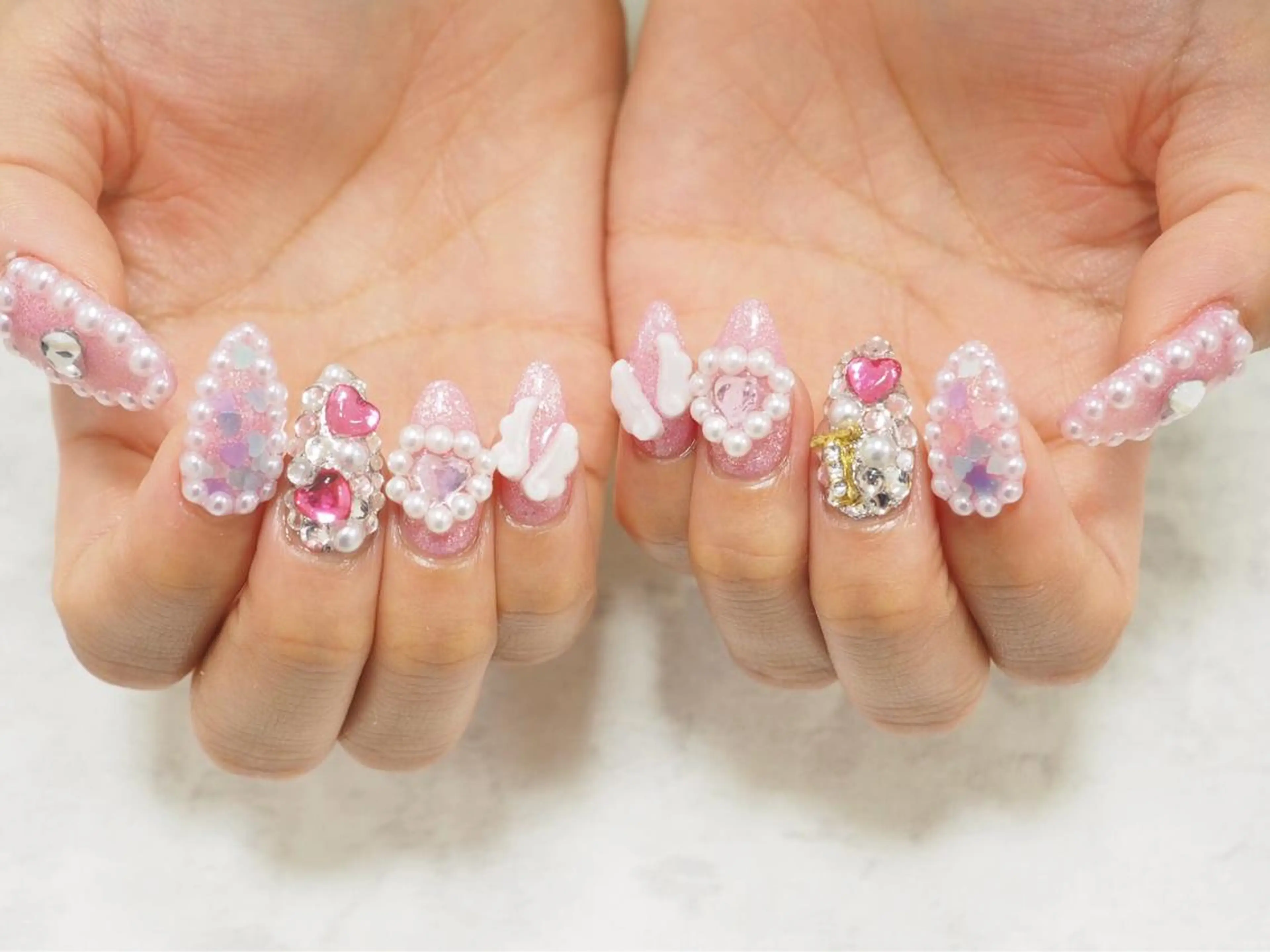 ネイル LoLo nail kのネイルデザイン