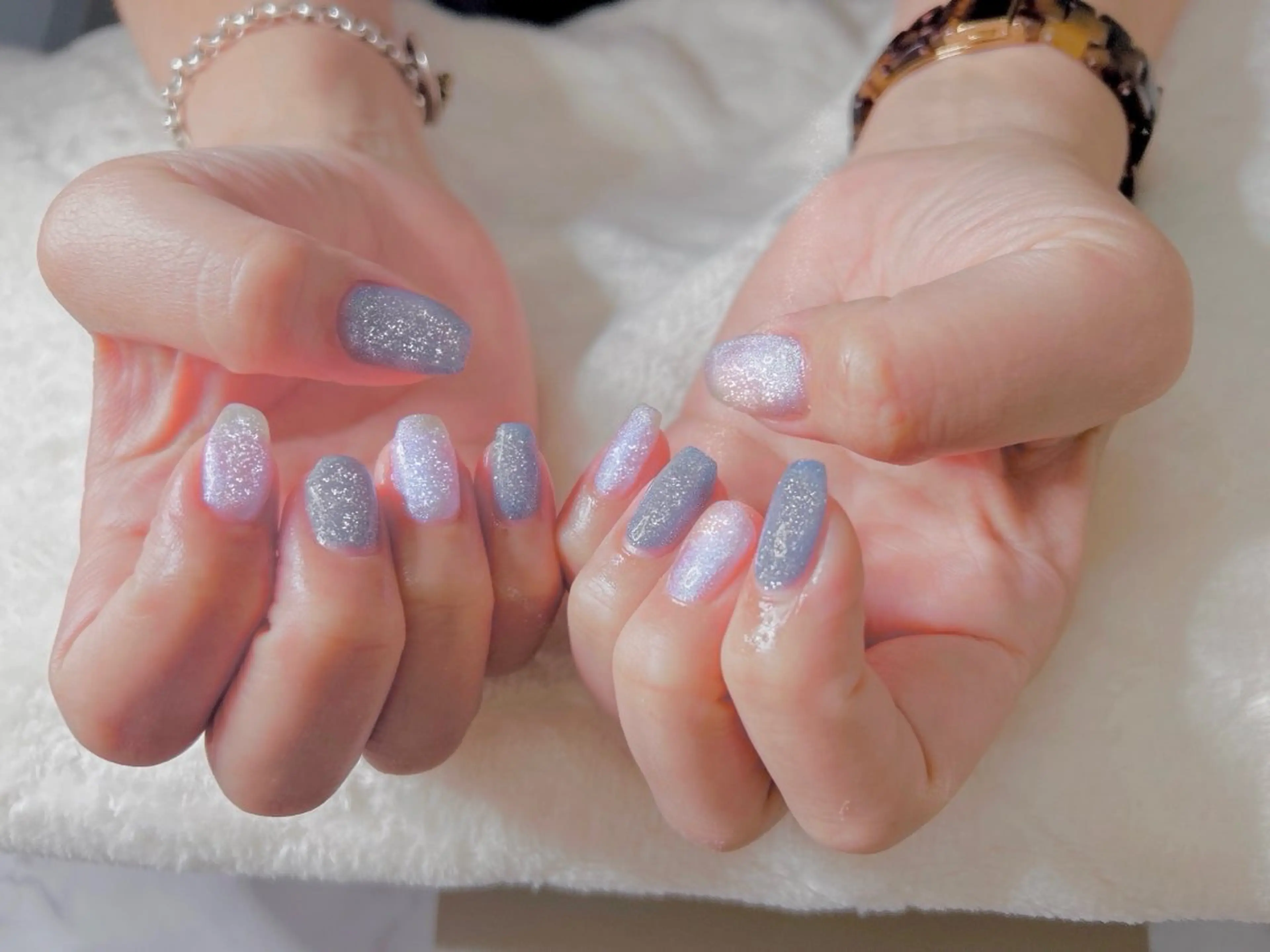 ネイル ブルー ラメ(グリッター) MYu Beauty Salon YURIのネイルデザイン