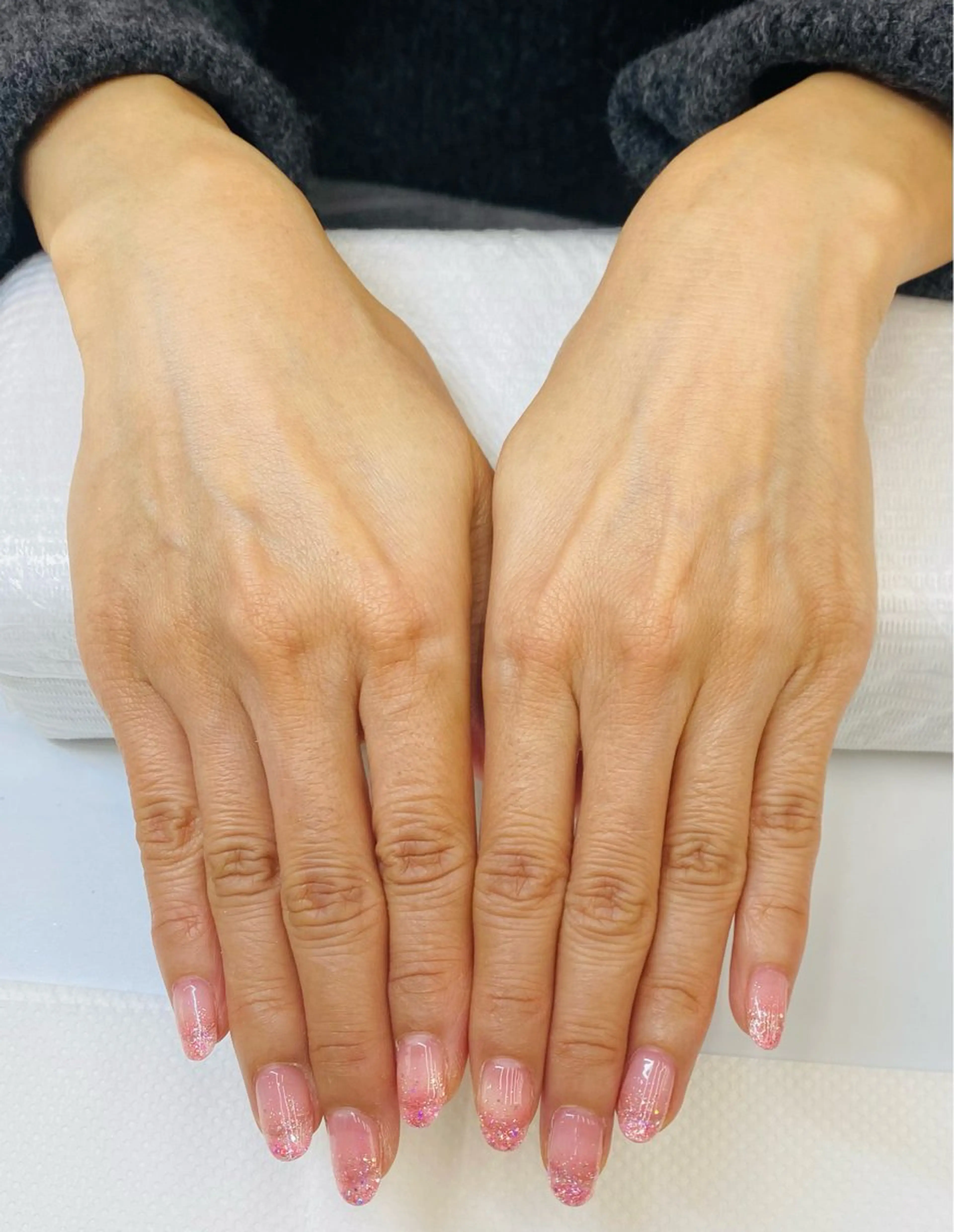 ネイル グラデーション ラメ(グリッター) ラメグラデーション MAXKELLY AIのネイルデザイン