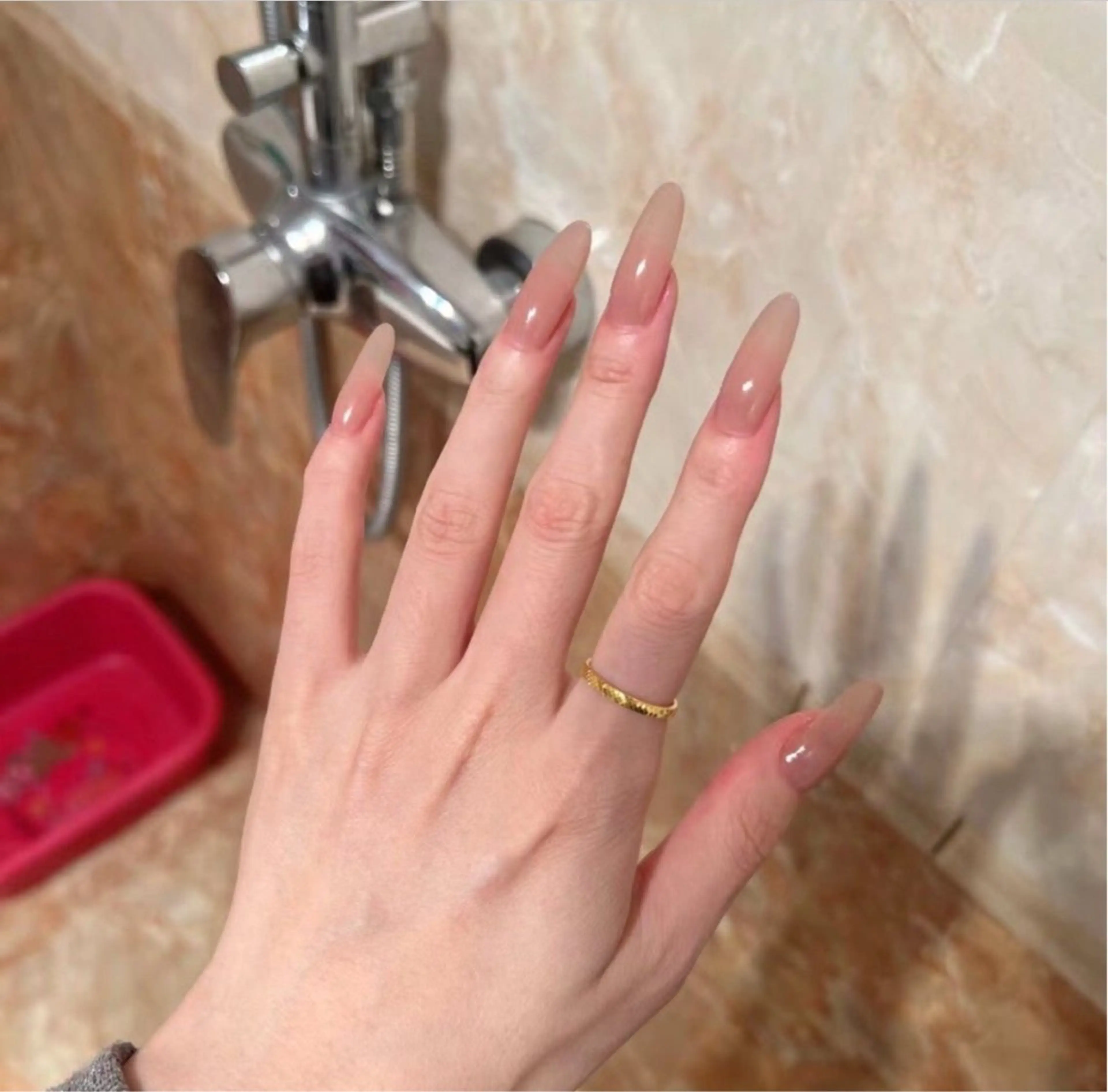 ネイル 長さ出し グラデーション キラキラネイル 韓国ネイル ラメ(グリッター) Chisa Nail Studio所属・チ サのネイルデザイン