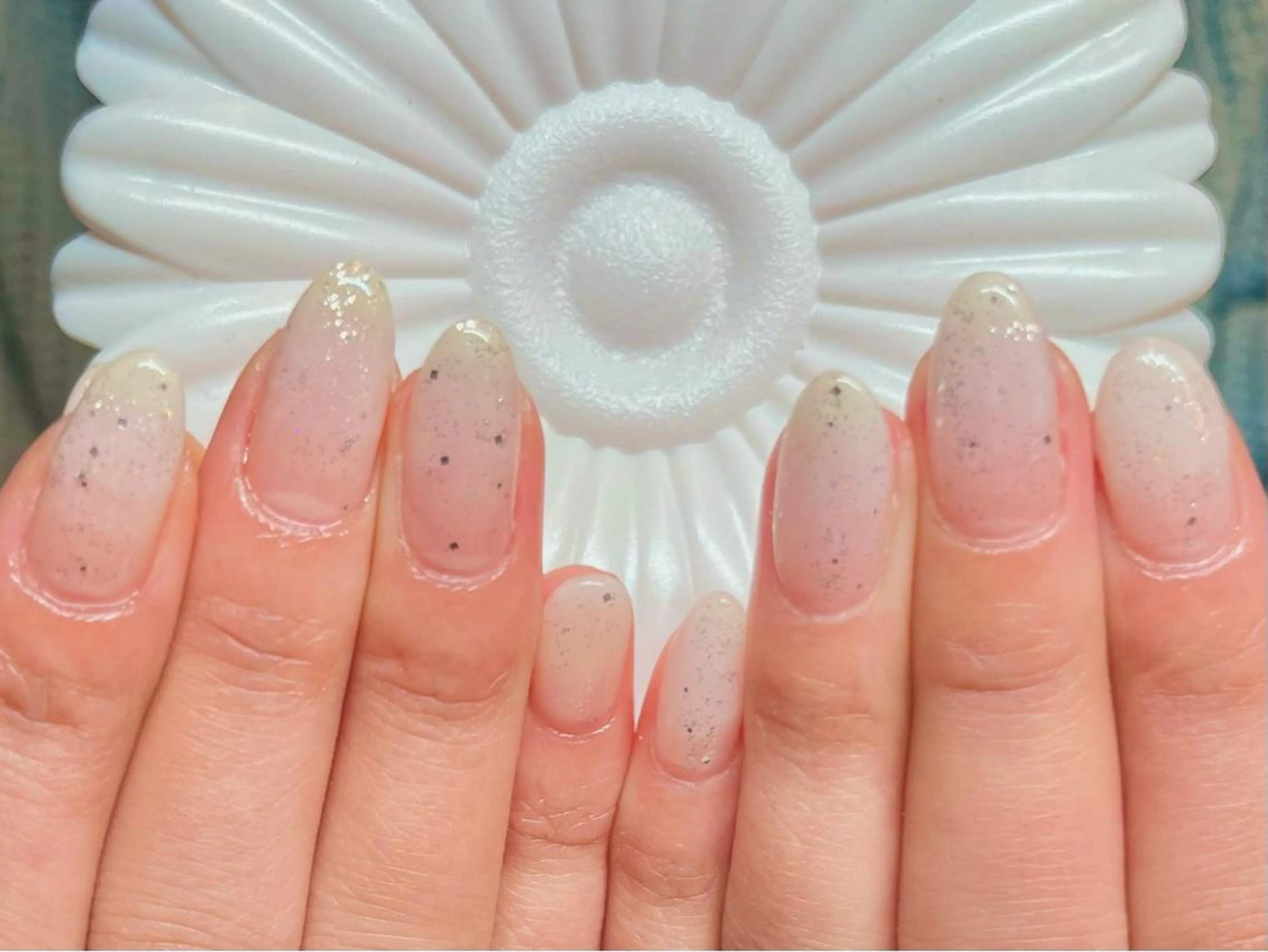 ショート カラー ネイル アートネイル オフィスネイル ワンカラーネイル ショートネイル ネイルサロン リリーブランシュ所属・森 瑞紀のネイルデザイン