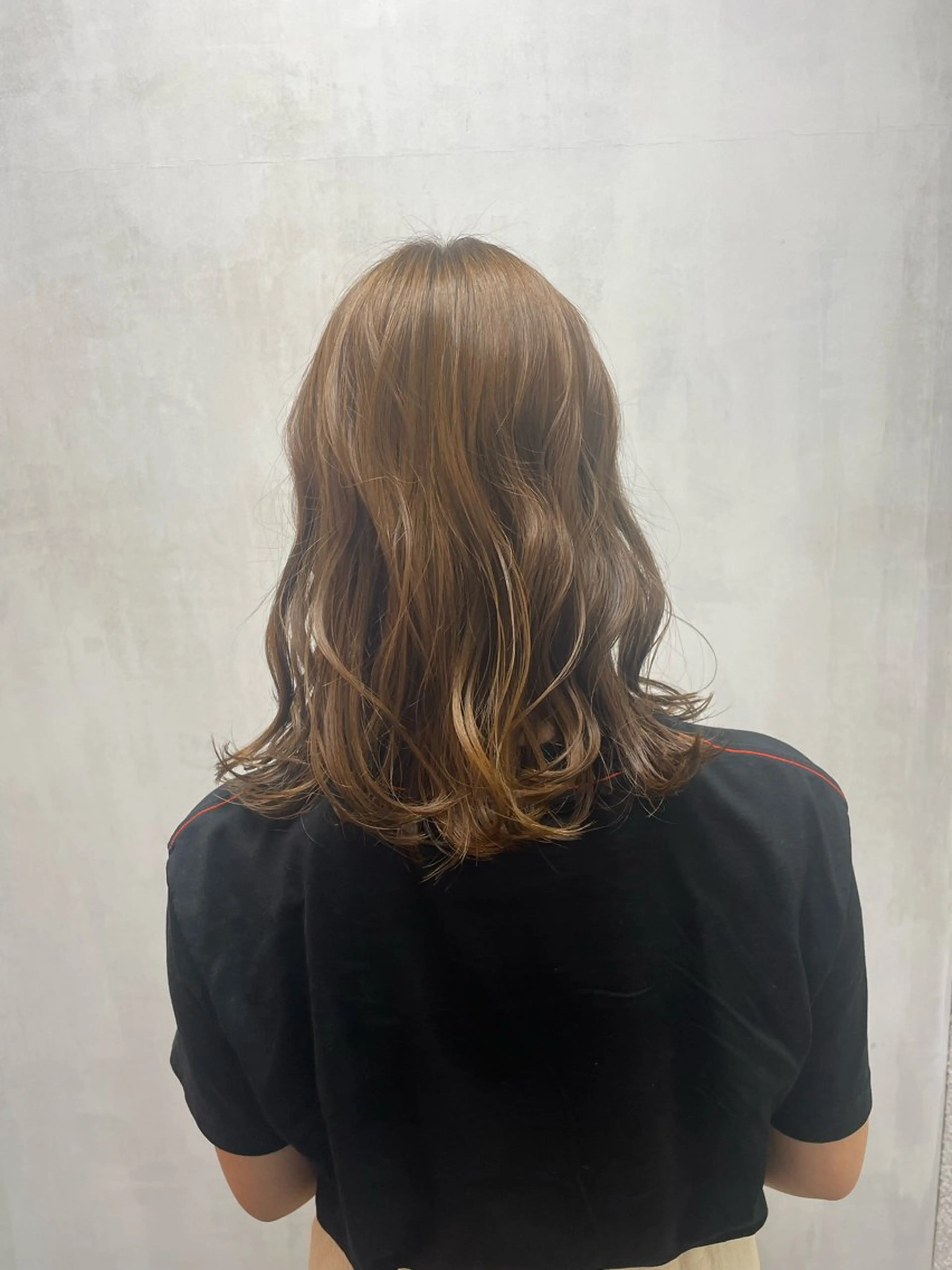 ミディアム カラー ヘアーメイクス所属・ホウノ サナ モデル募集🍒のヘアスタイル