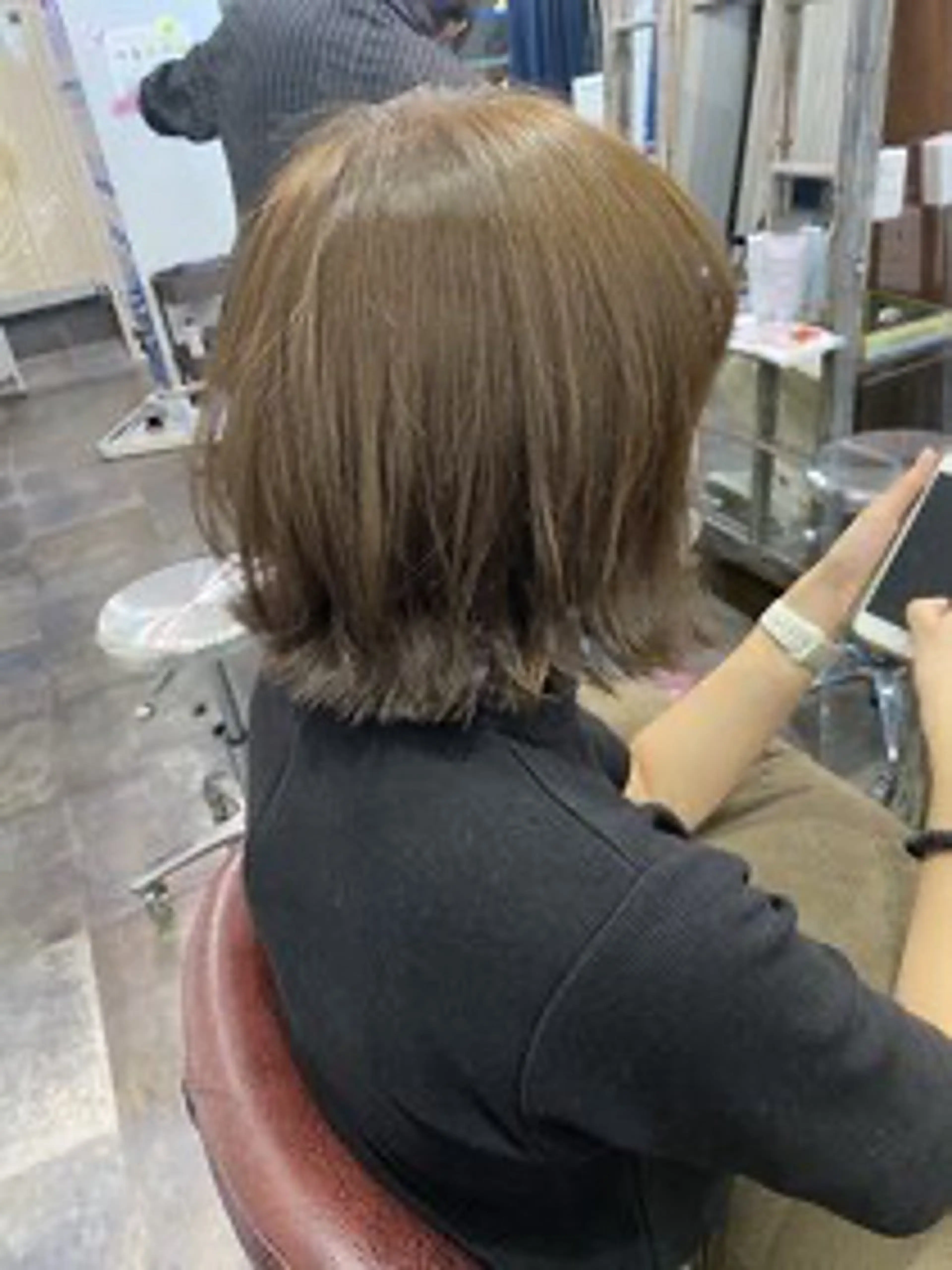 ショート カット ヘアカラー 野原 郁人のヘアスタイル