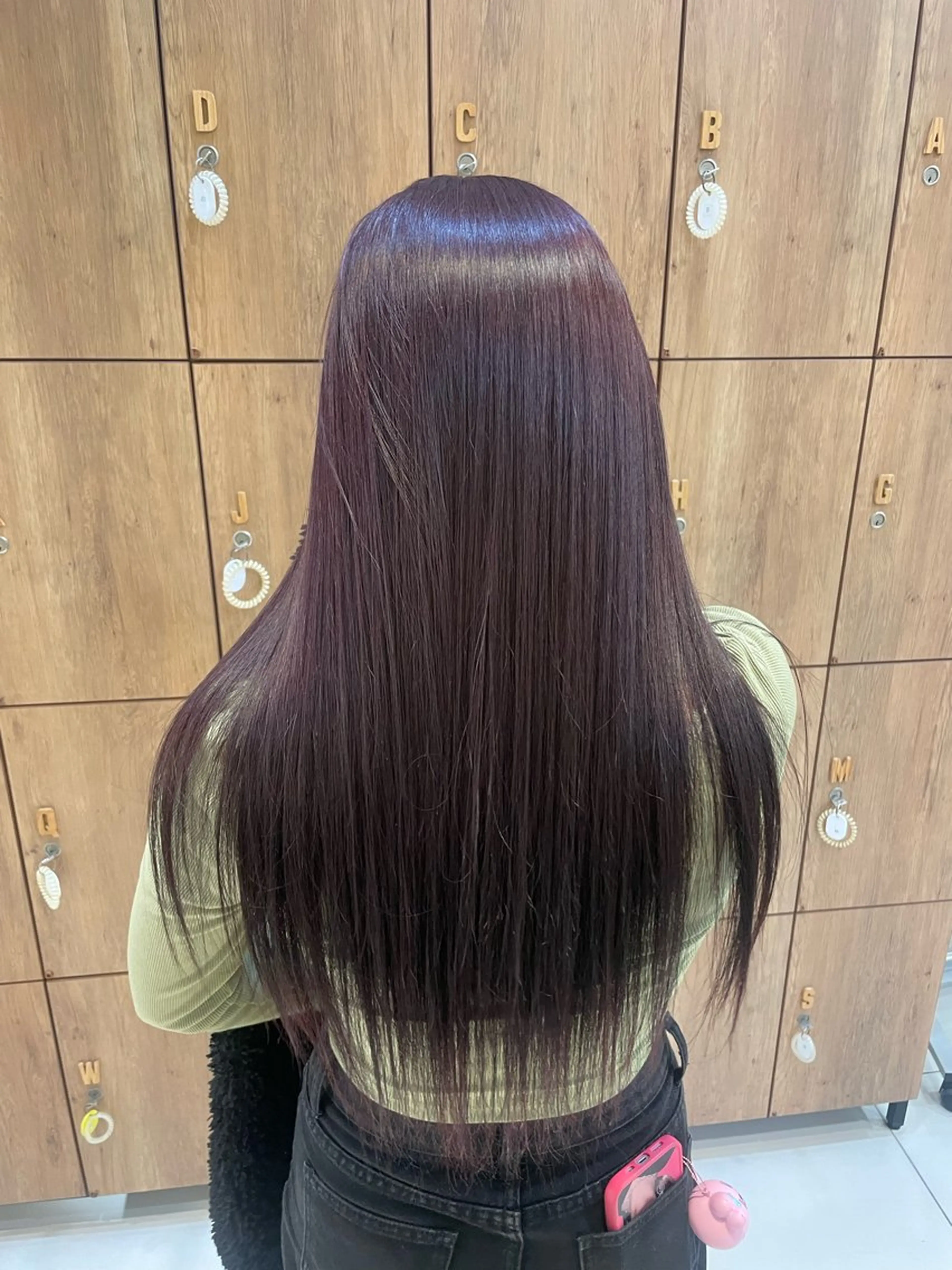 癖やうねりを抑える縮毛矯正＋カット💫の写真