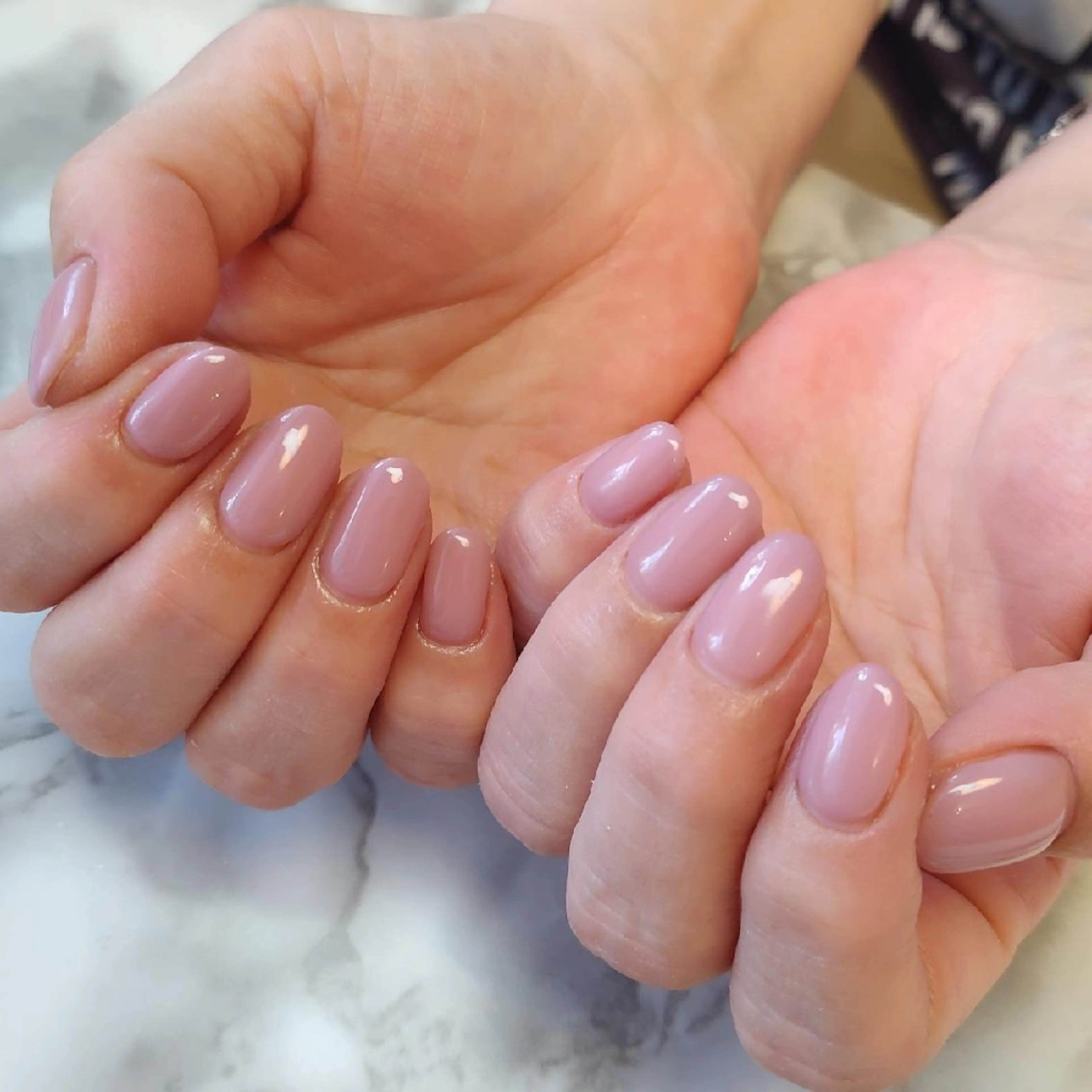 ネイル ワンカラーネイル ジェヌインネイル 河内のネイルデザイン