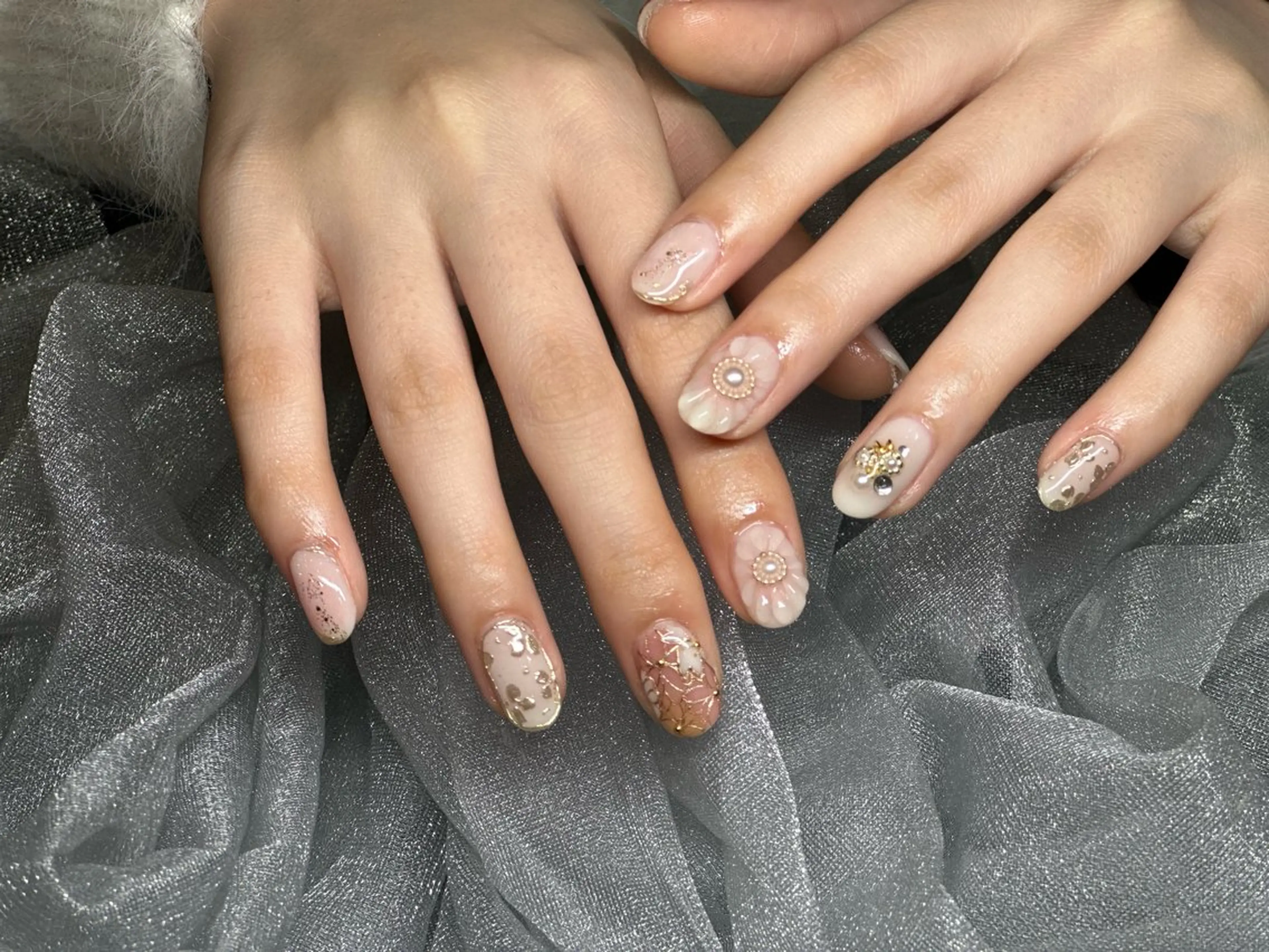 ネイル 成人式 ハンドネイル Hair＆Esthe＆Nail　Garden所属・Garden Takeuchiのネイルデザイン