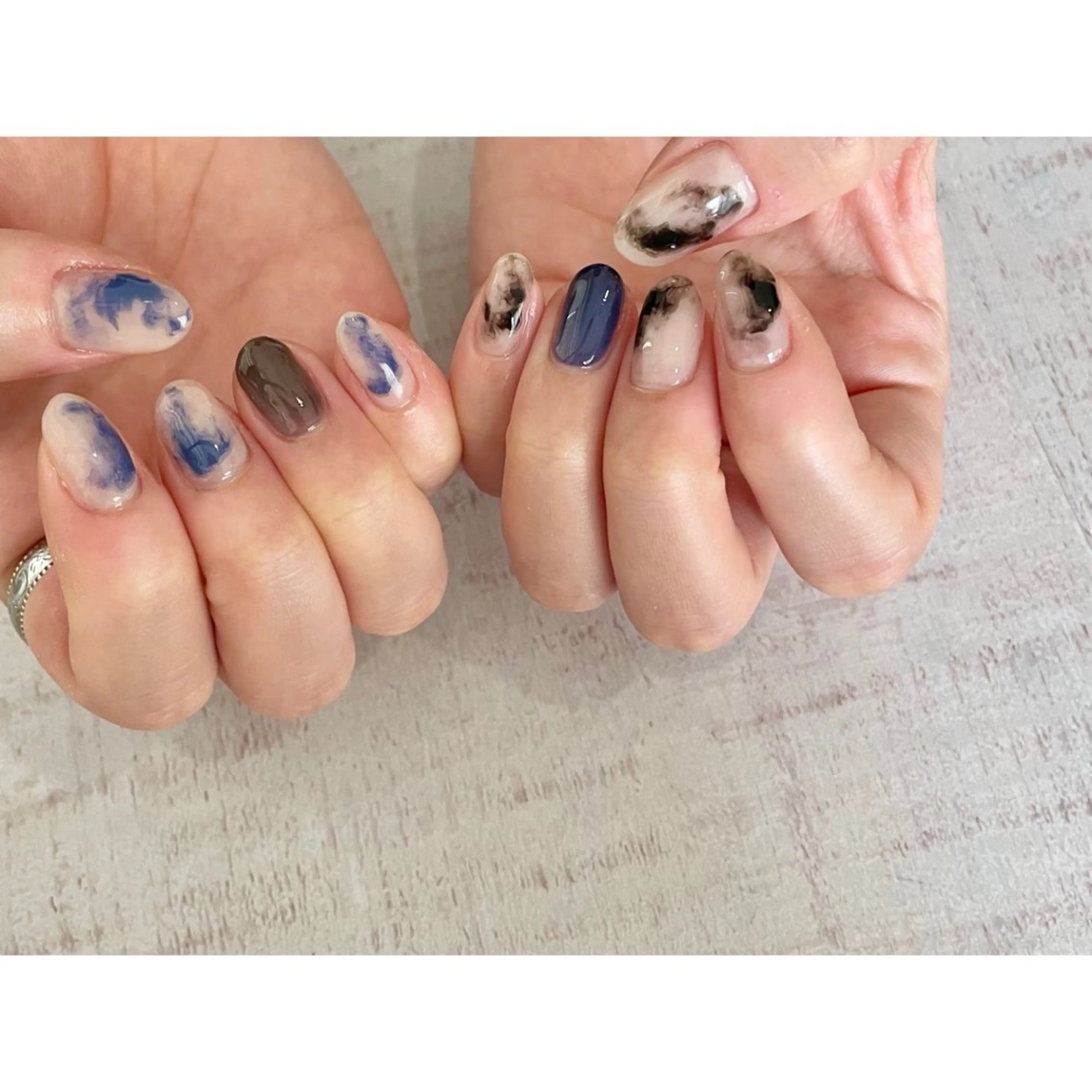 ネイル ニュアンスネイル 𖡼 yumenoのネイルデザイン