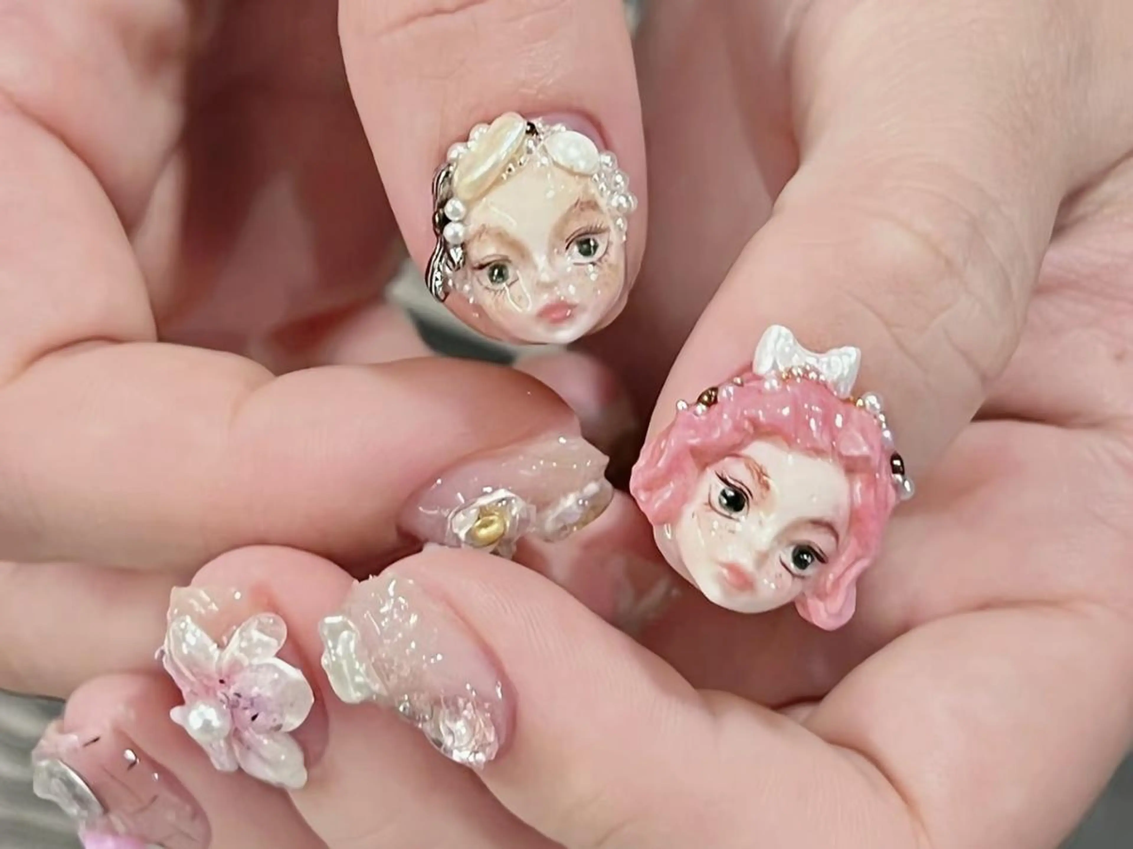 ネイル オーロラネイル キラキラネイル 韓国ネイル マグネットネイル ミラーネイル One Plus Nail Salonのネイルデザイン