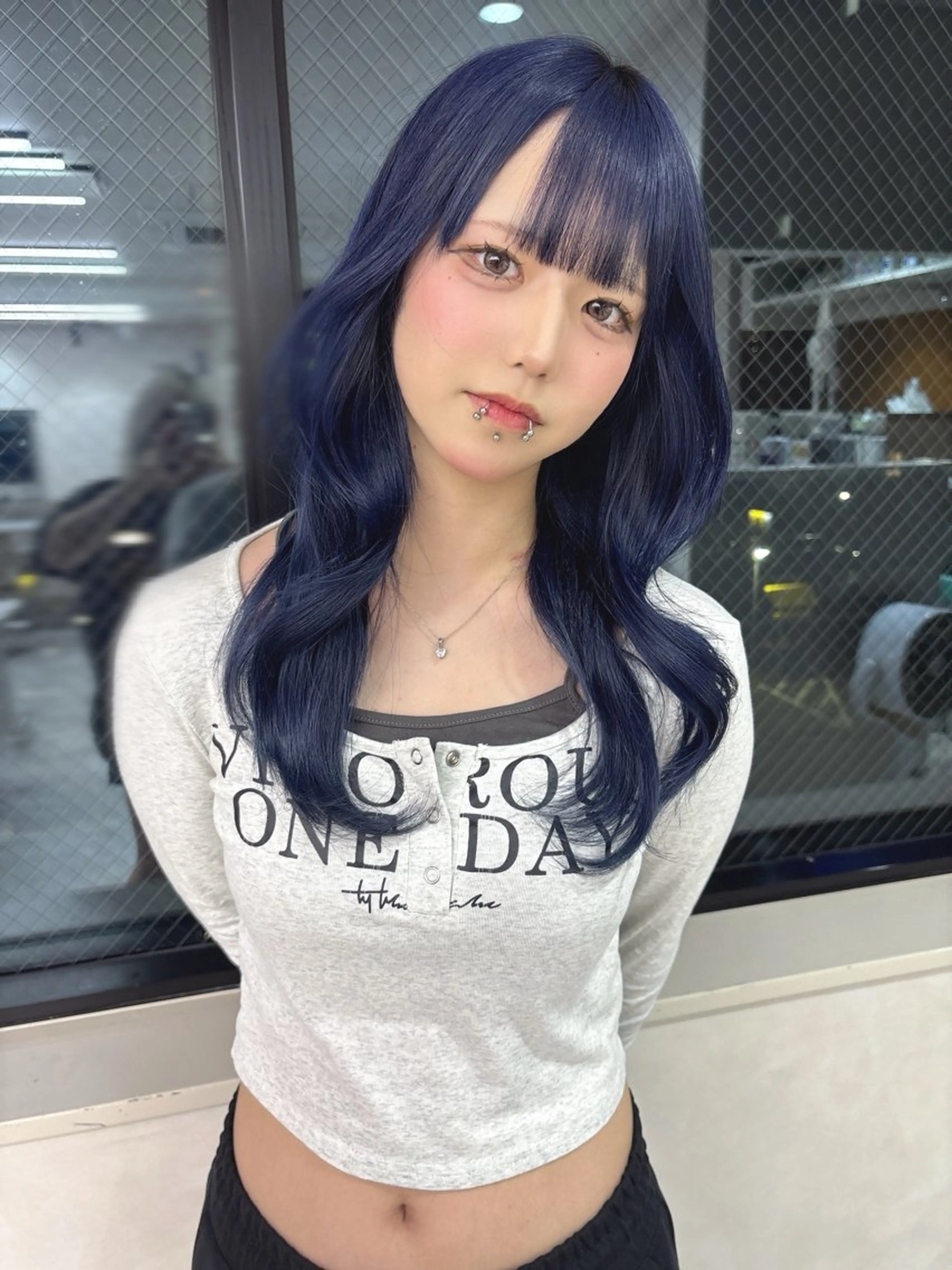 カラー ヘアカラー 冬に向けて艶髪カラ ーHarusa🎀のヘアスタイル