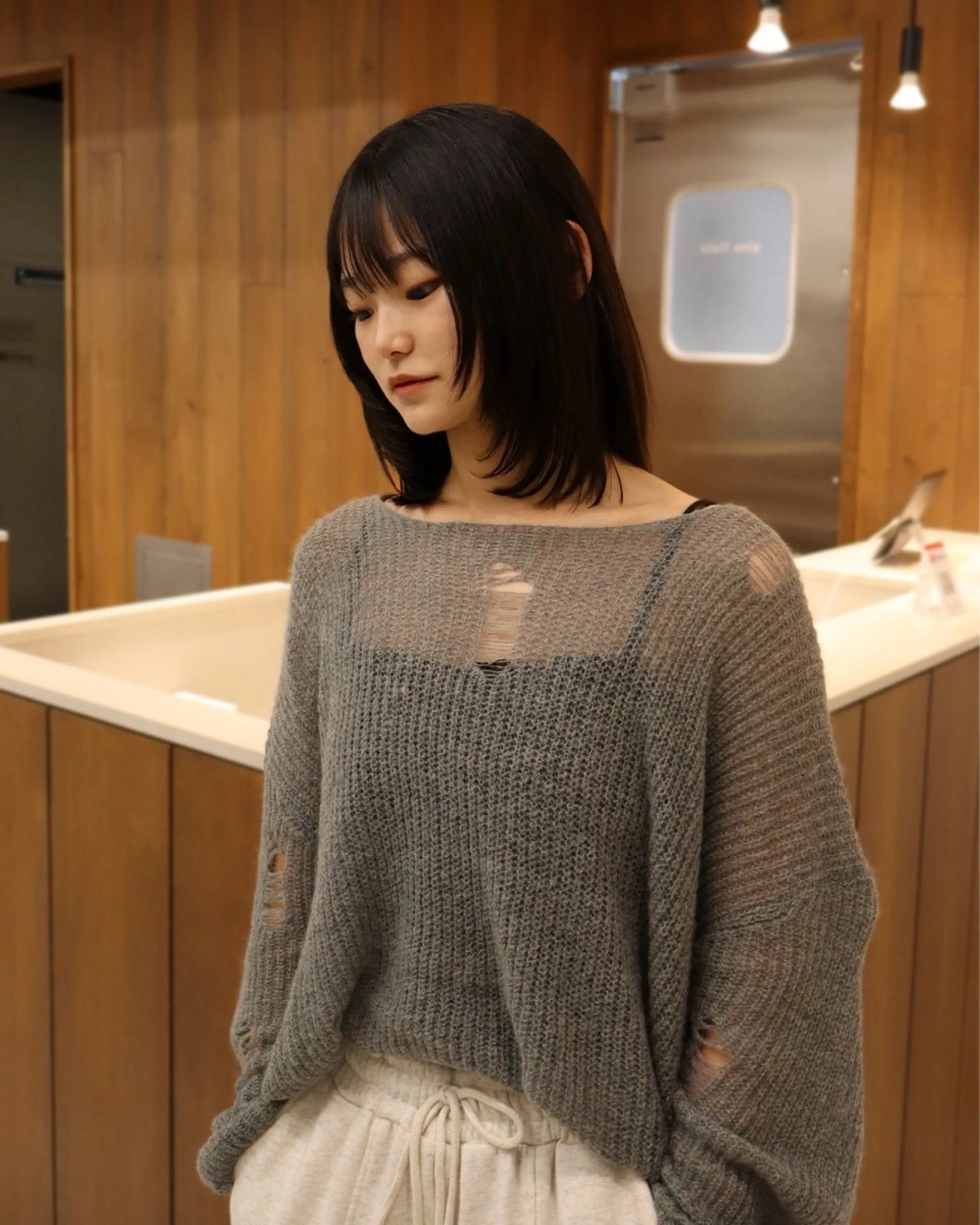 ミディアム カラー ミディアムレイヤー 伸ばしかけ レイヤーカット カット ヘアカラー トリートメント レイヤー/艶カラー 🫧KOTAROのヘアスタイル