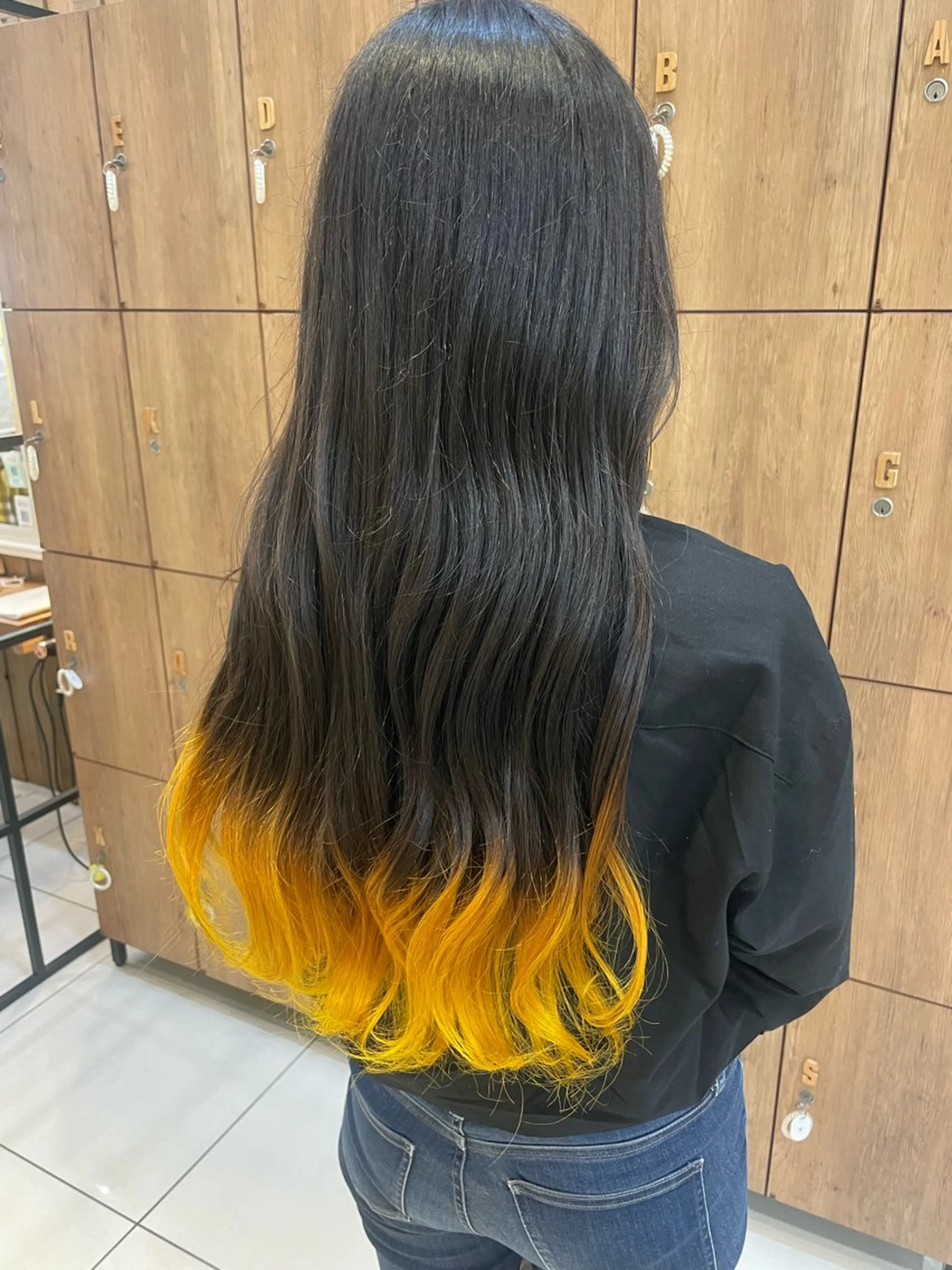 ロング 韓国カラー／エクステ 松戸梨杏のヘアスタイル