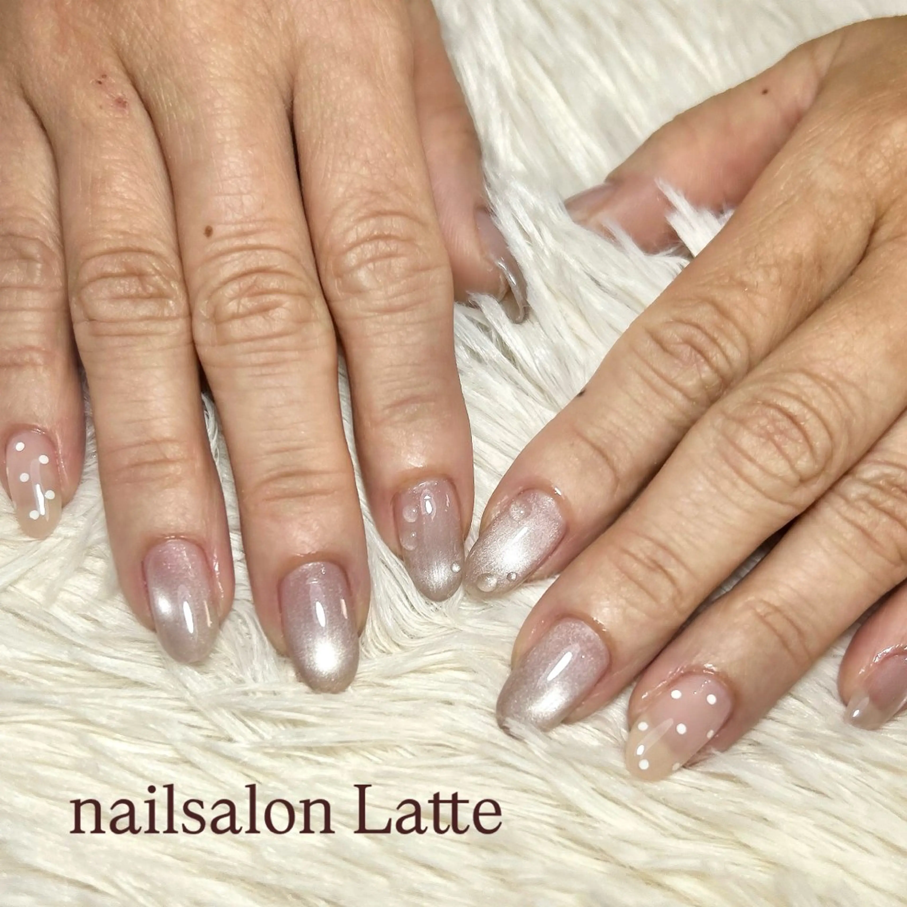 ネイル Nailsalon Latteのネイルデザイン