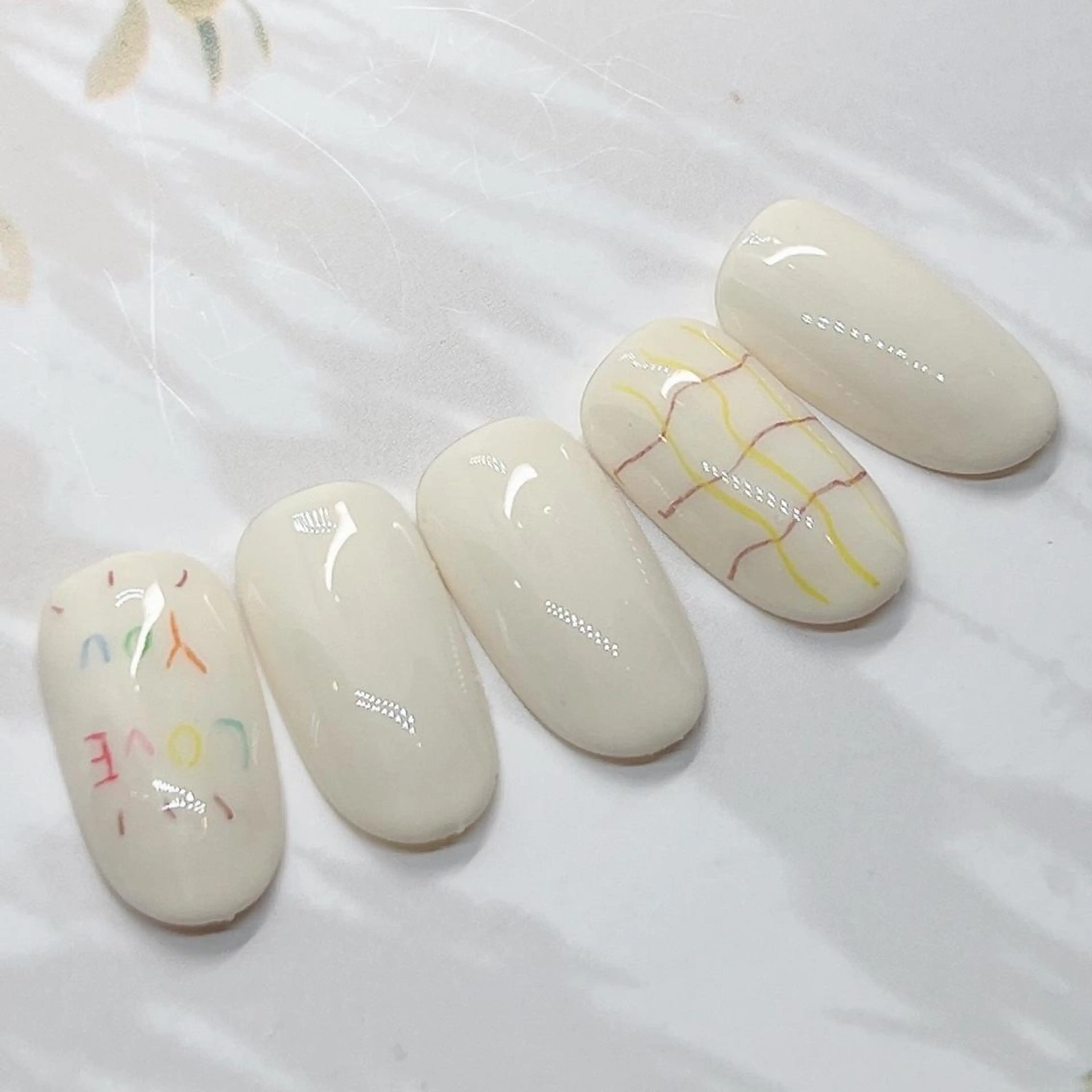 ネイル Ron's nail 仙田のネイルデザイン