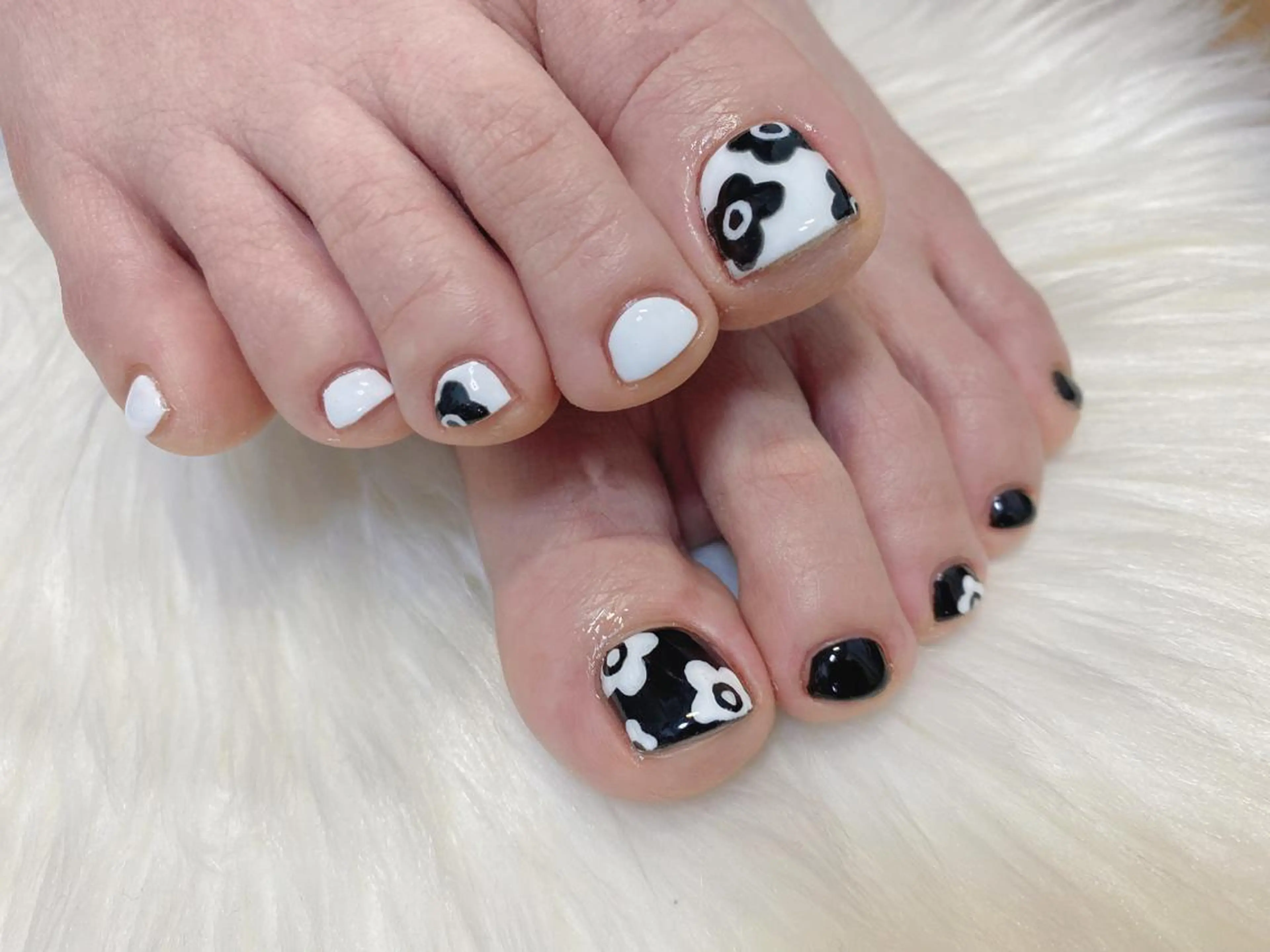 ネイル フットネイル Nailsalon MONのネイルデザイン