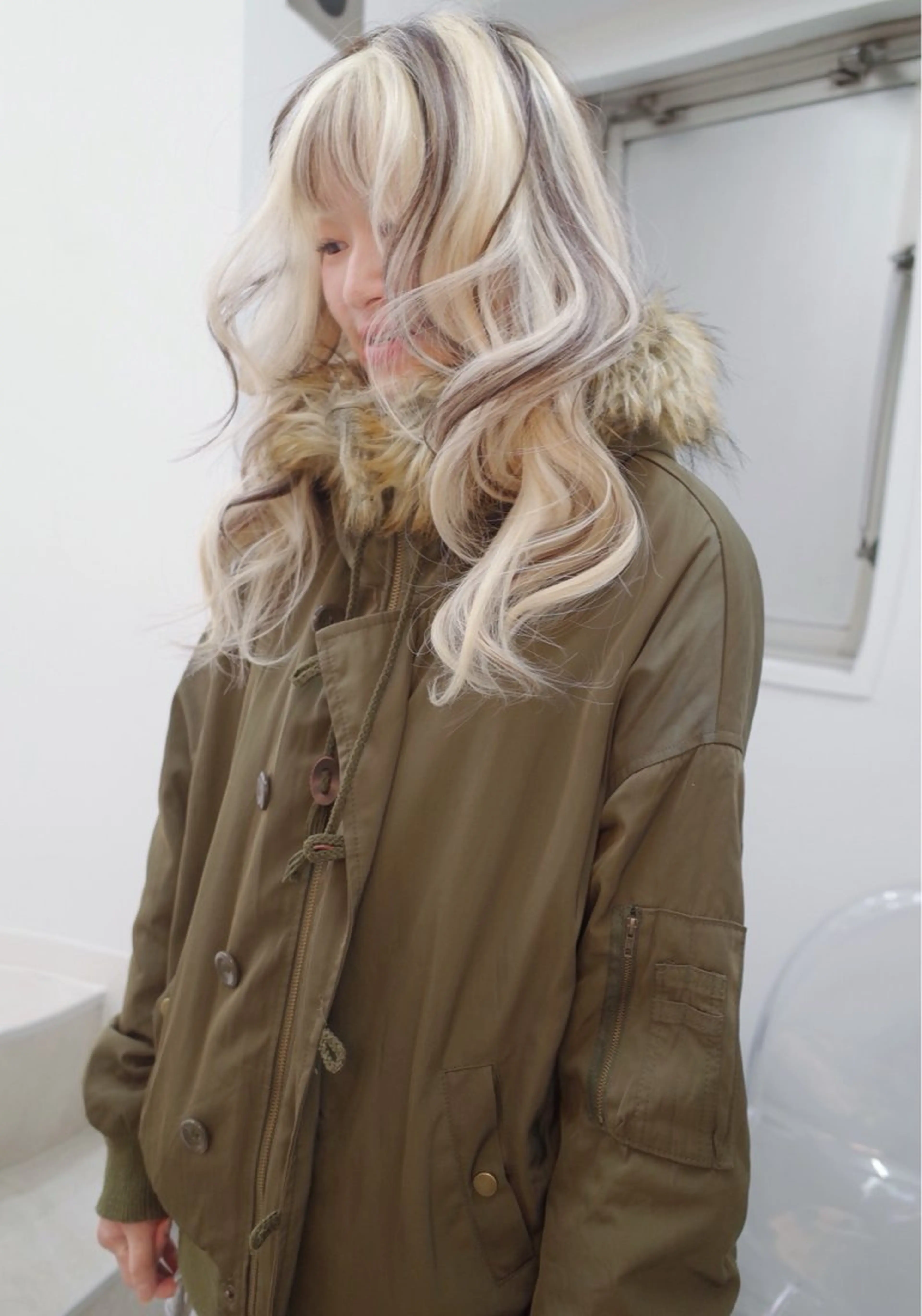 セミロング カラー IDE AYANEのヘアスタイル