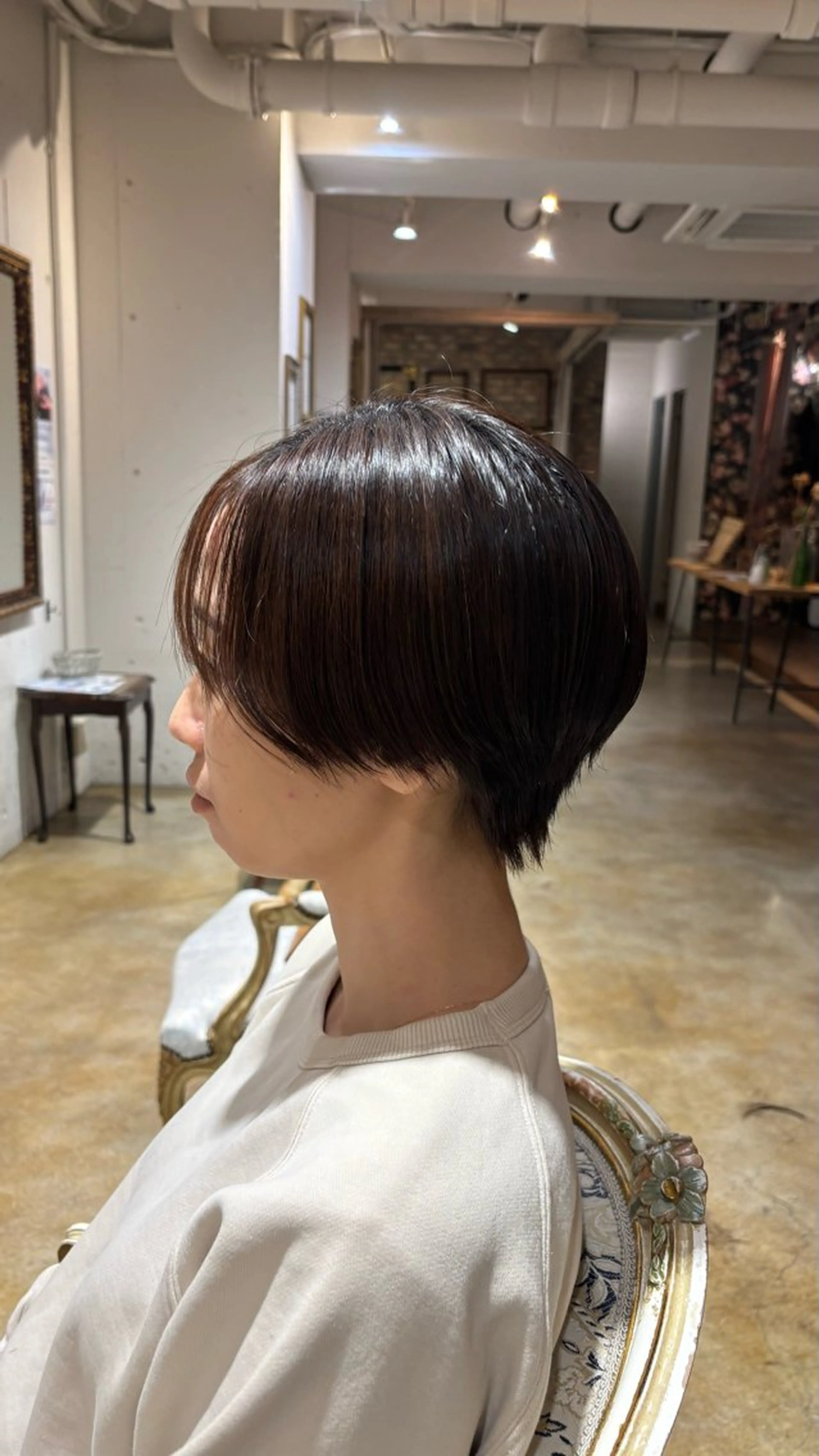 レディースショートカットの写真