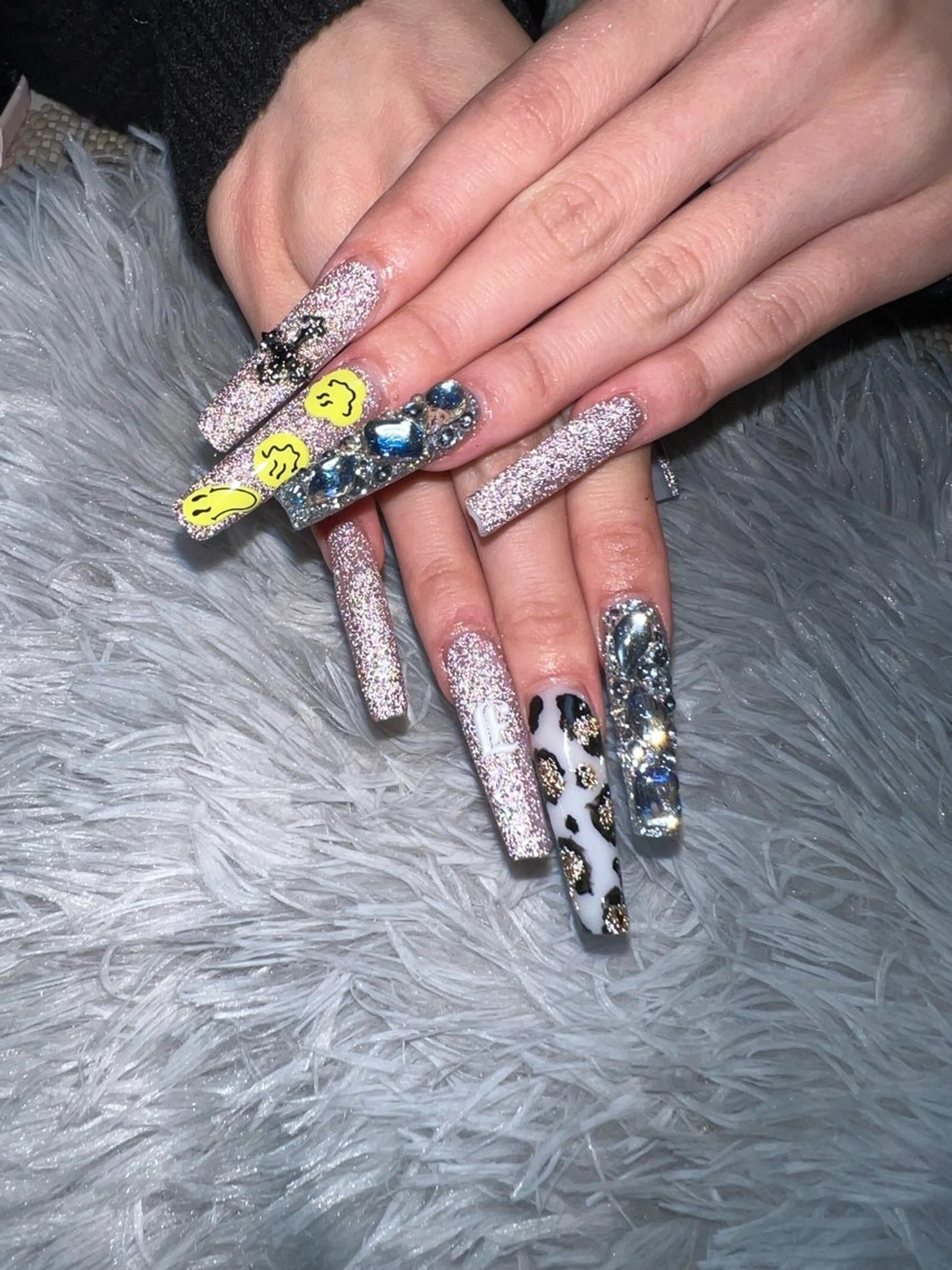 ネイル アートネイル ロングネイル メンズネイル スカルプネイル ハンドネイル シェヌネイル JURAのネイルデザイン