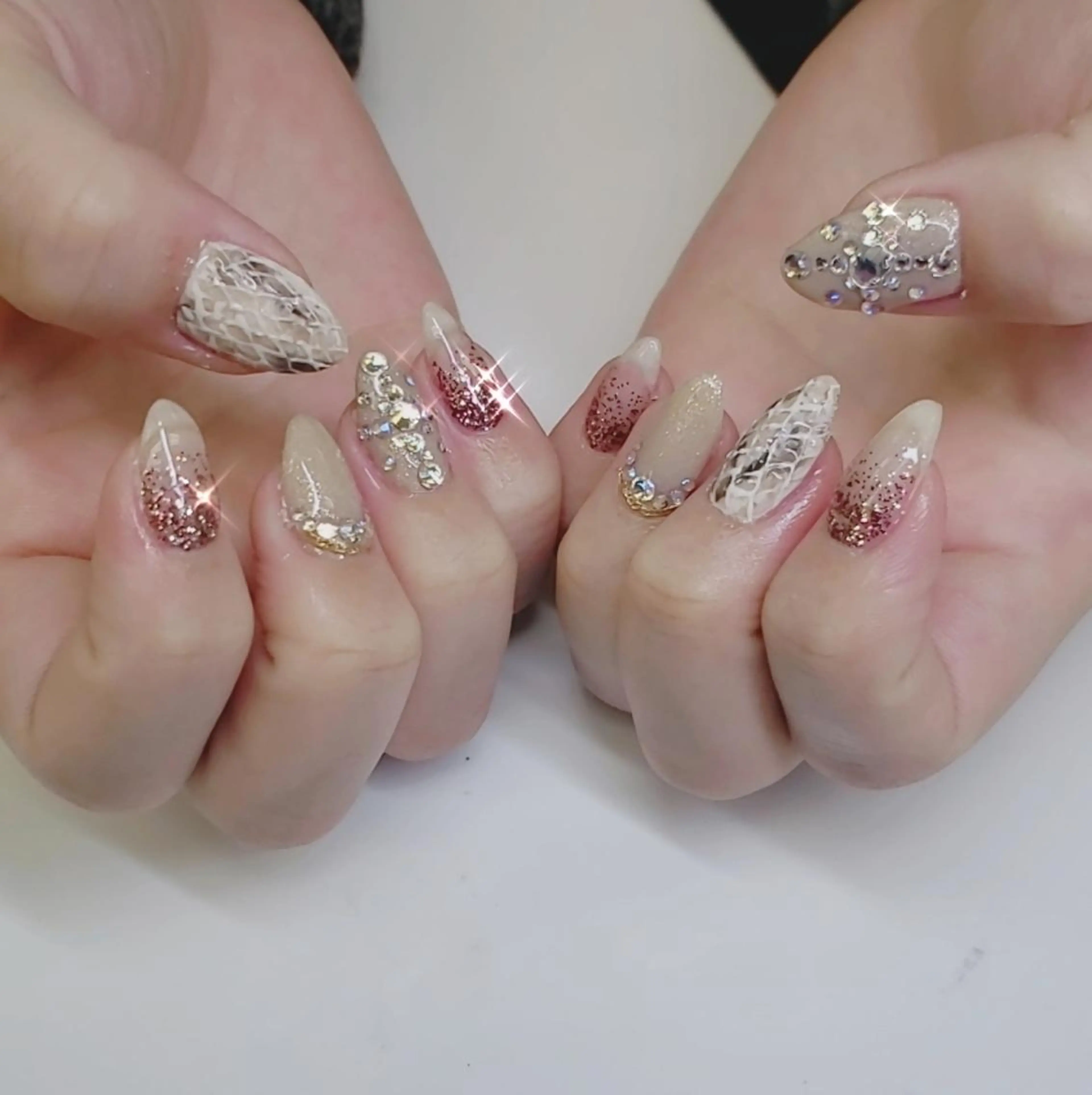 ネイル クロキ 。のネイルデザイン