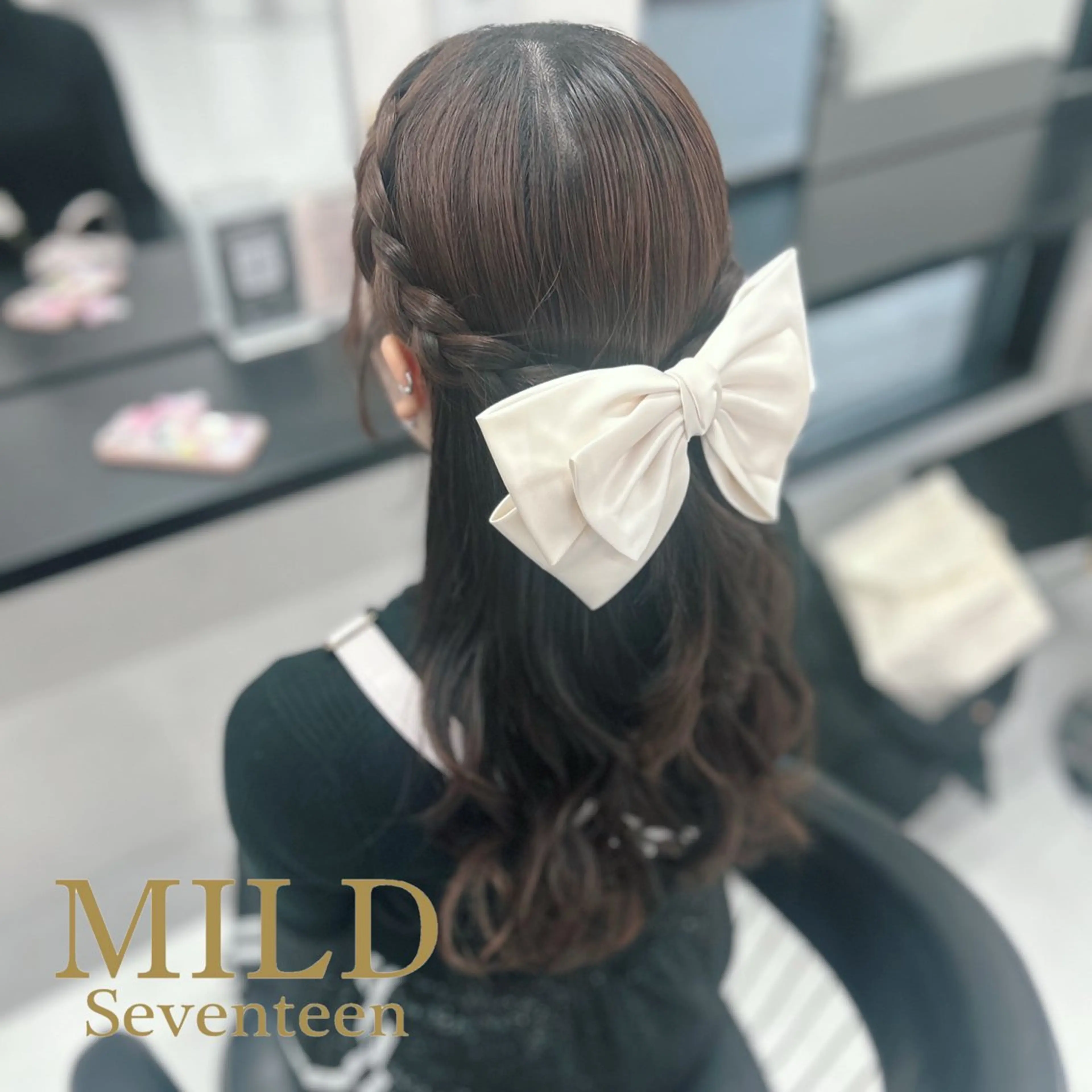 ヘアアレンジ ハーフアップ ヘアセット MILD by17 🤍ゆめか🤍のヘアスタイル