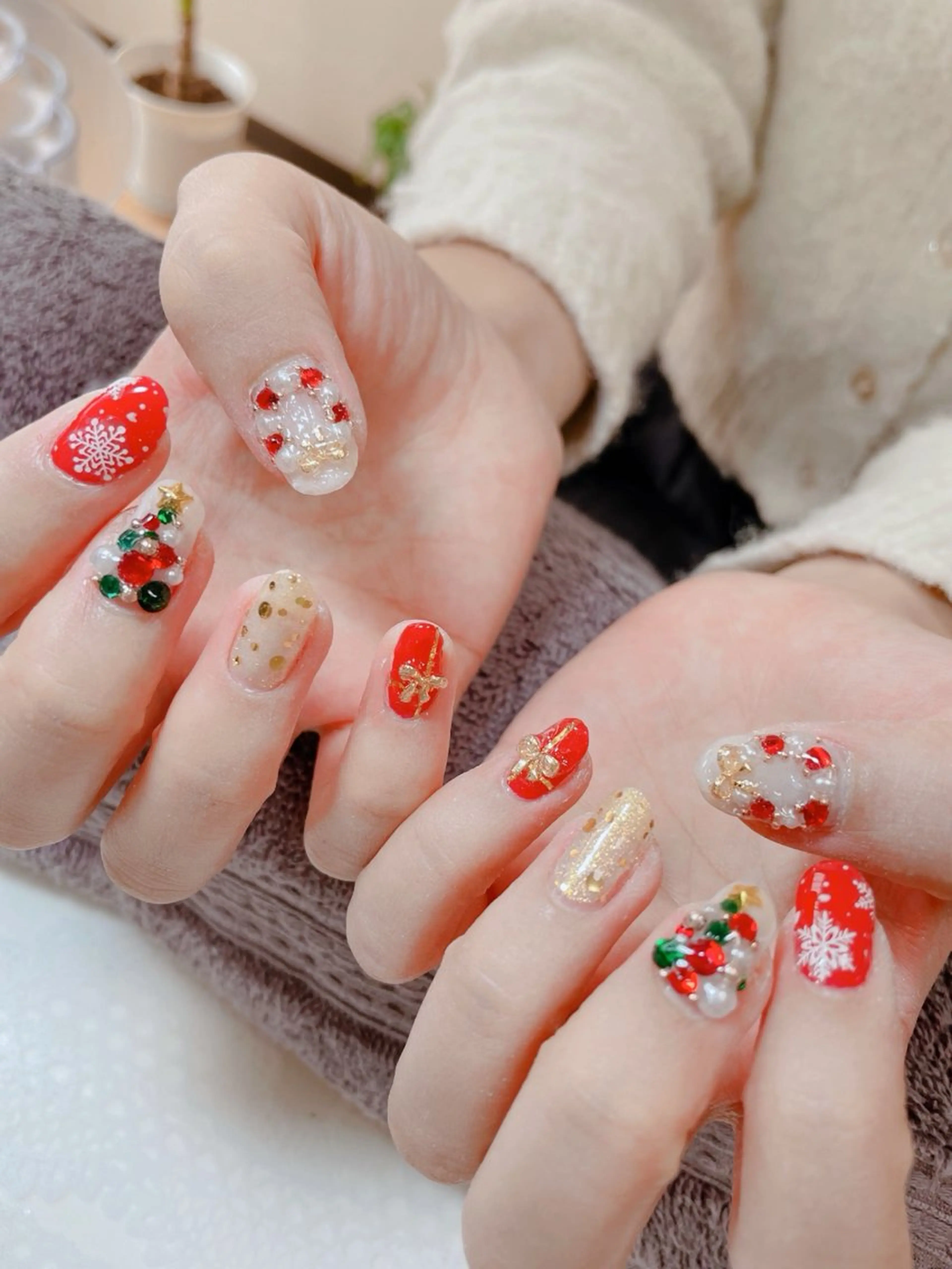 ネイル 持ち込み 冬ネイル クリスマス 出川 ゆりのネイルデザイン