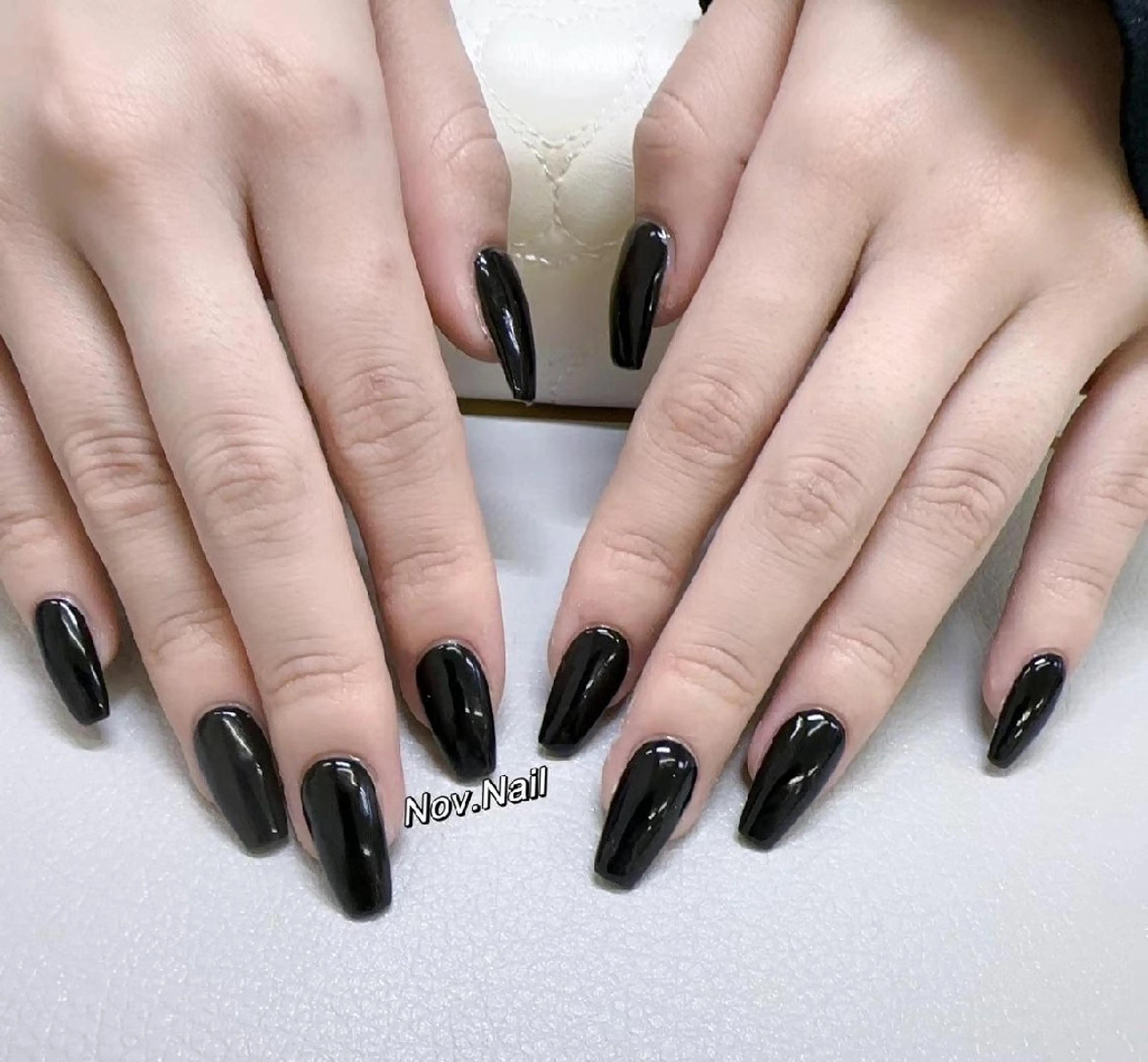 ネイル ノブ.ネイルサロン所属・ノブ ネイルのネイルデザイン