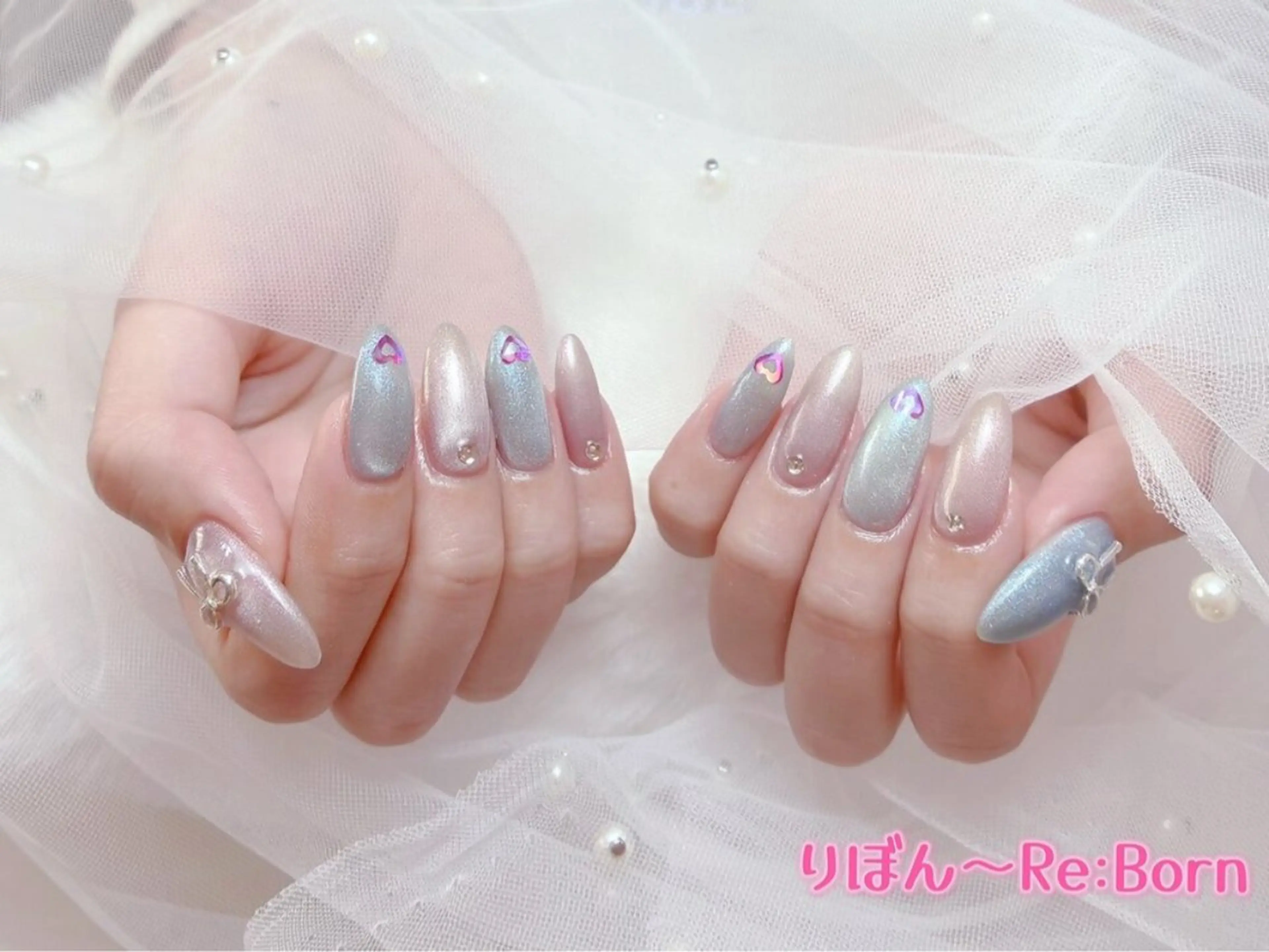 セミロング フレンチガーリー クリスマス ハンドネイル りぼん Re:Bonrのネイルデザイン