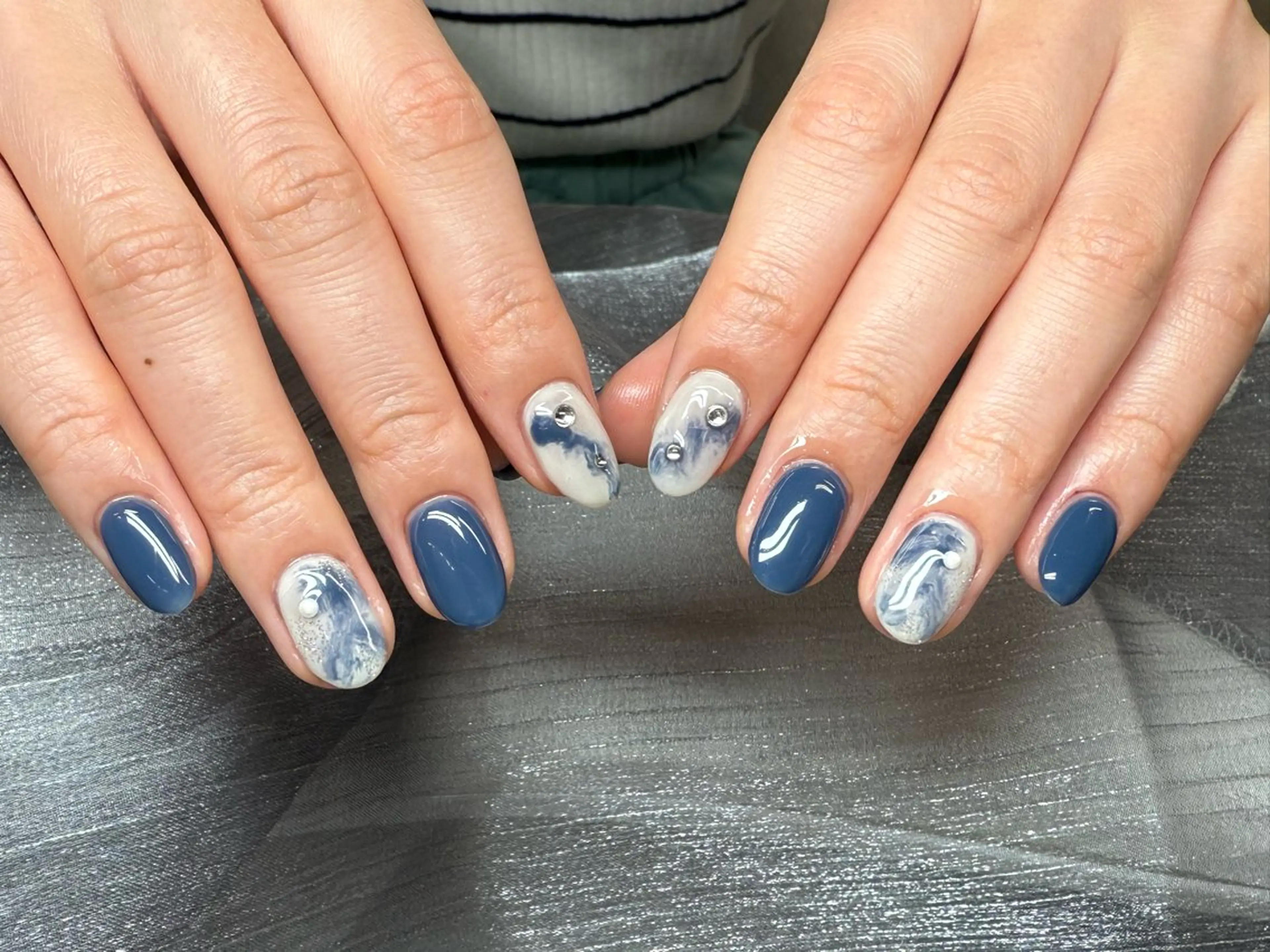 ネイル ハンドネイル ハンドケア メイ 💅のネイルデザイン