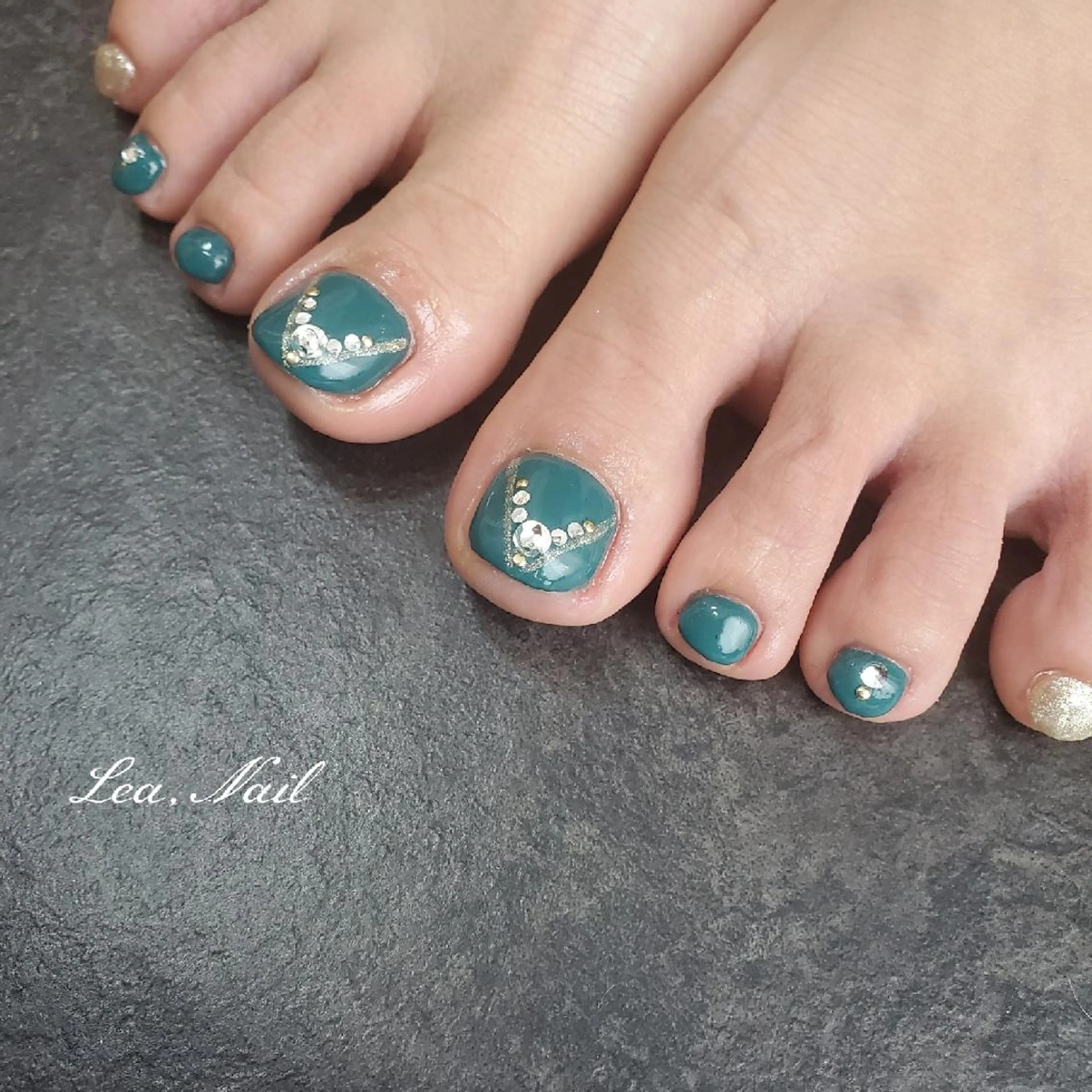 ネイル Lea,Nail所属・松橋 愛のネイルデザイン